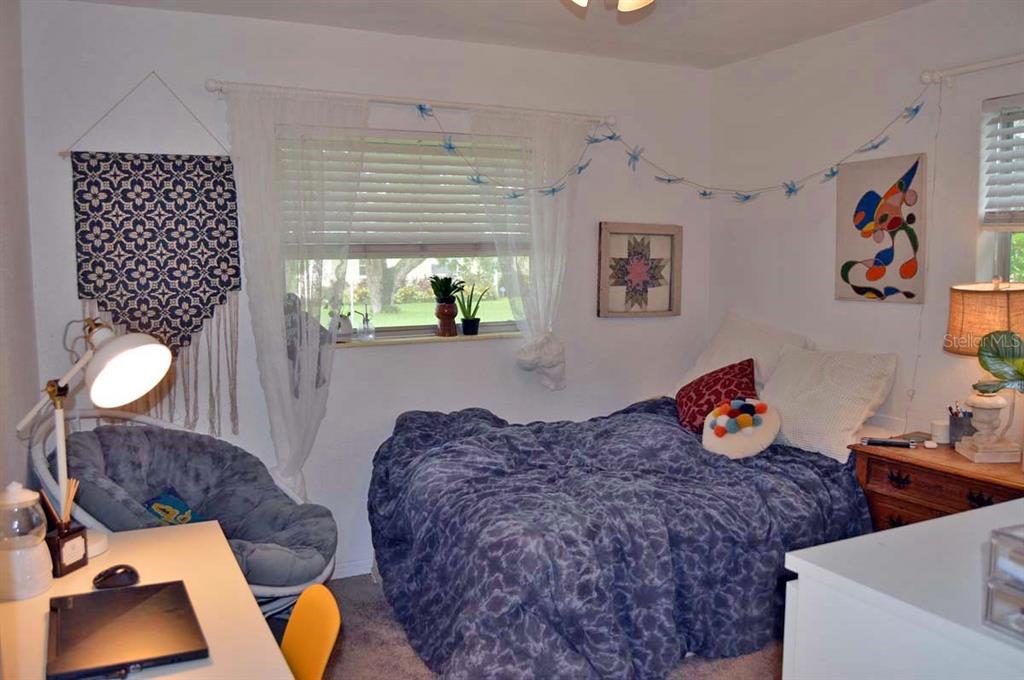 4717 W CHAPIN AVENUE