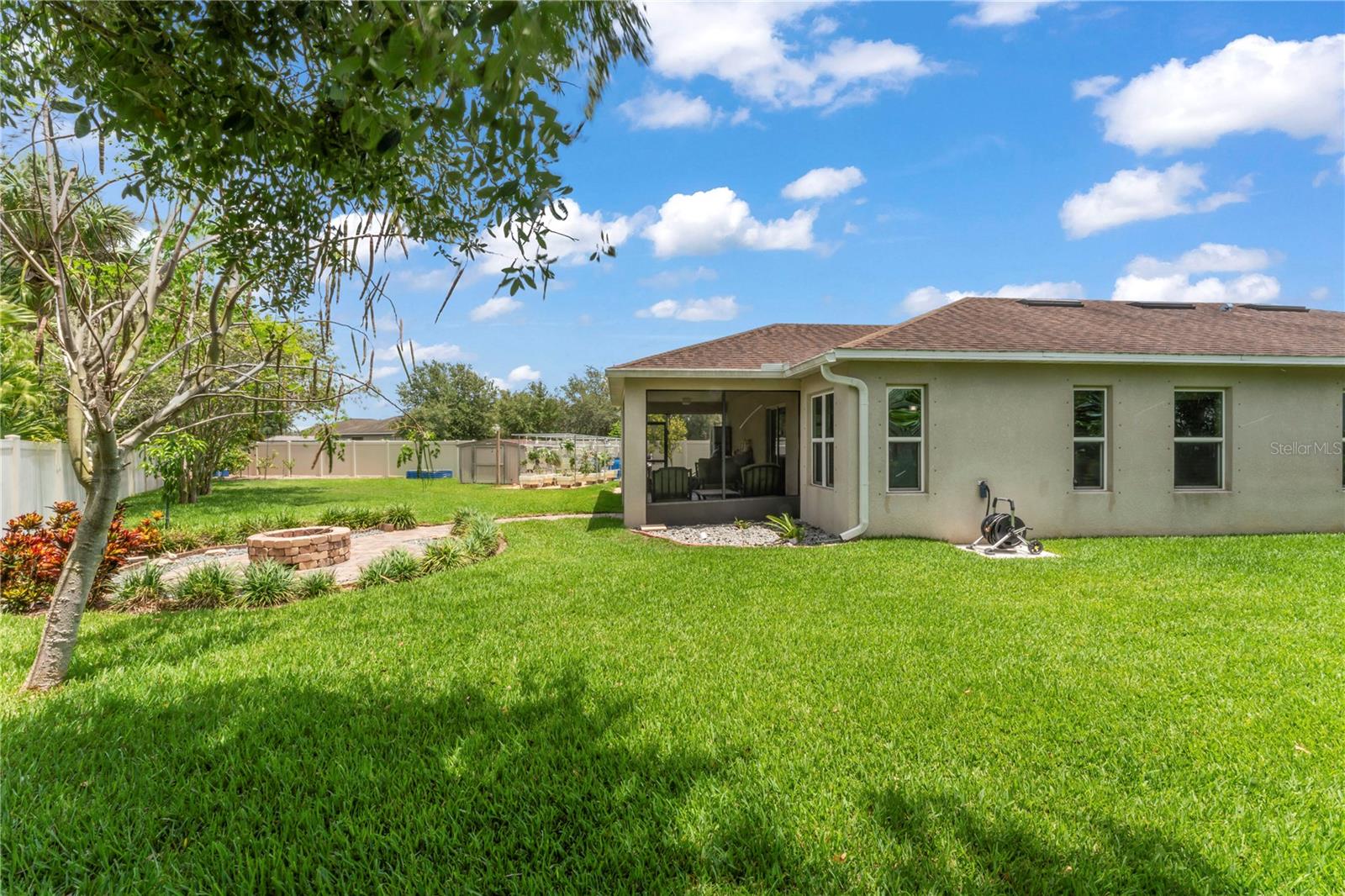 7313 SOMERSET POND DRIVE