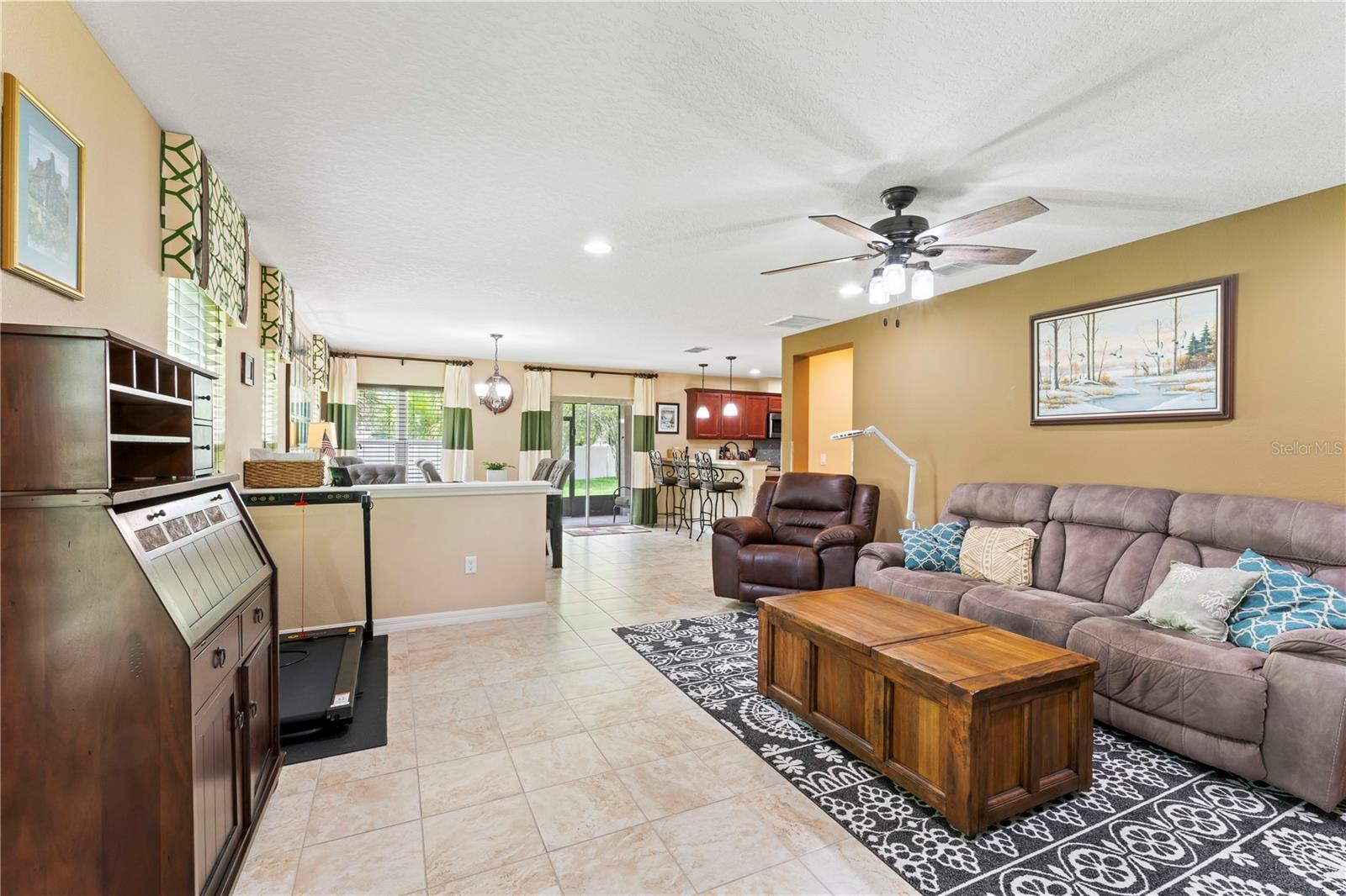 7313 SOMERSET POND DRIVE