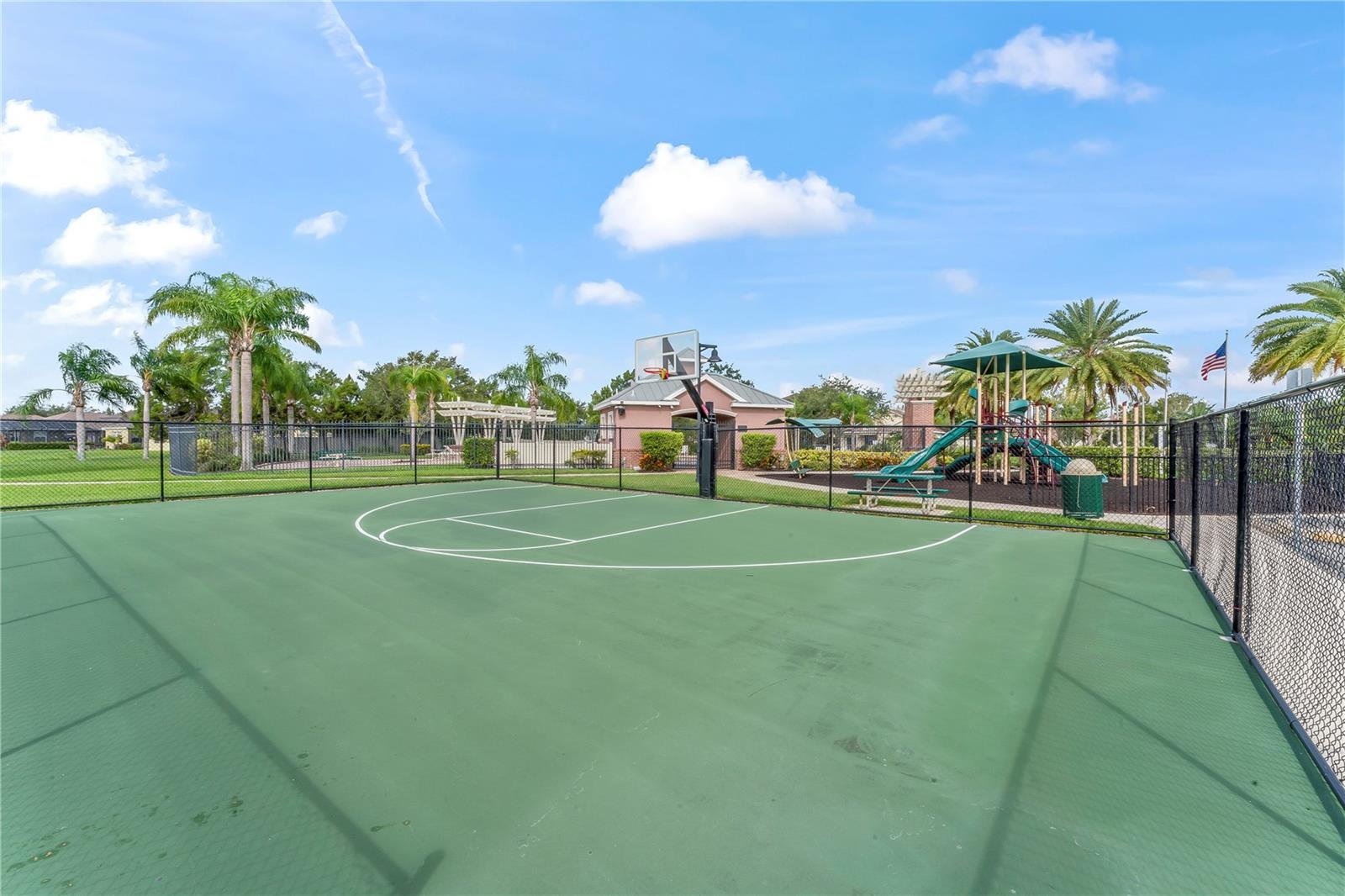 11492 52ND COURT E