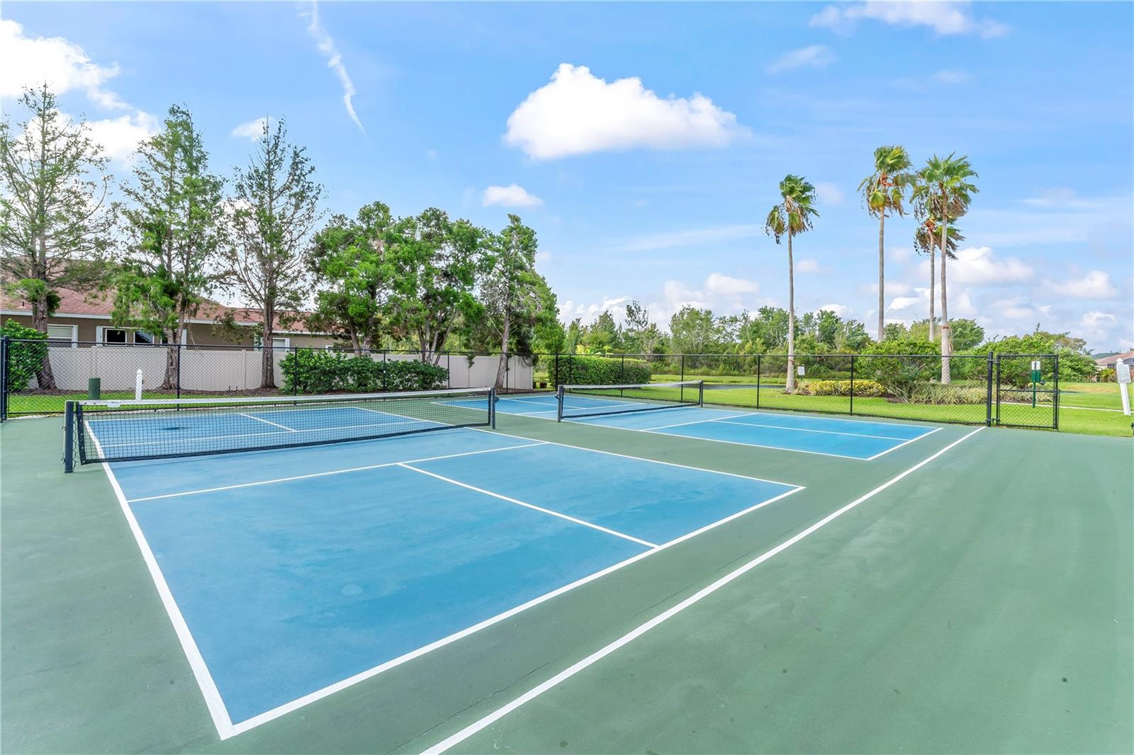 11492 52ND COURT E