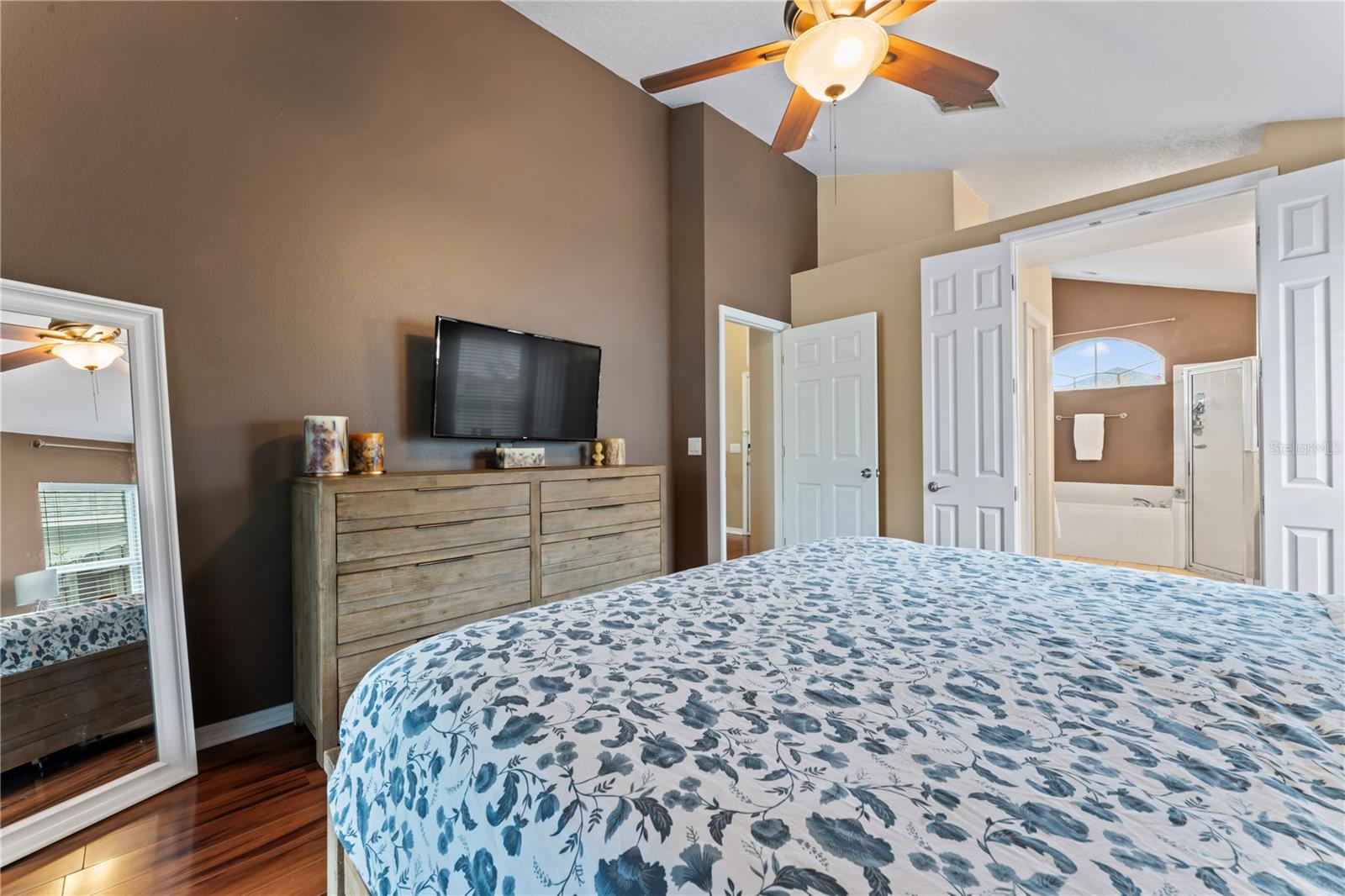 6132 ASHFIELD PL
