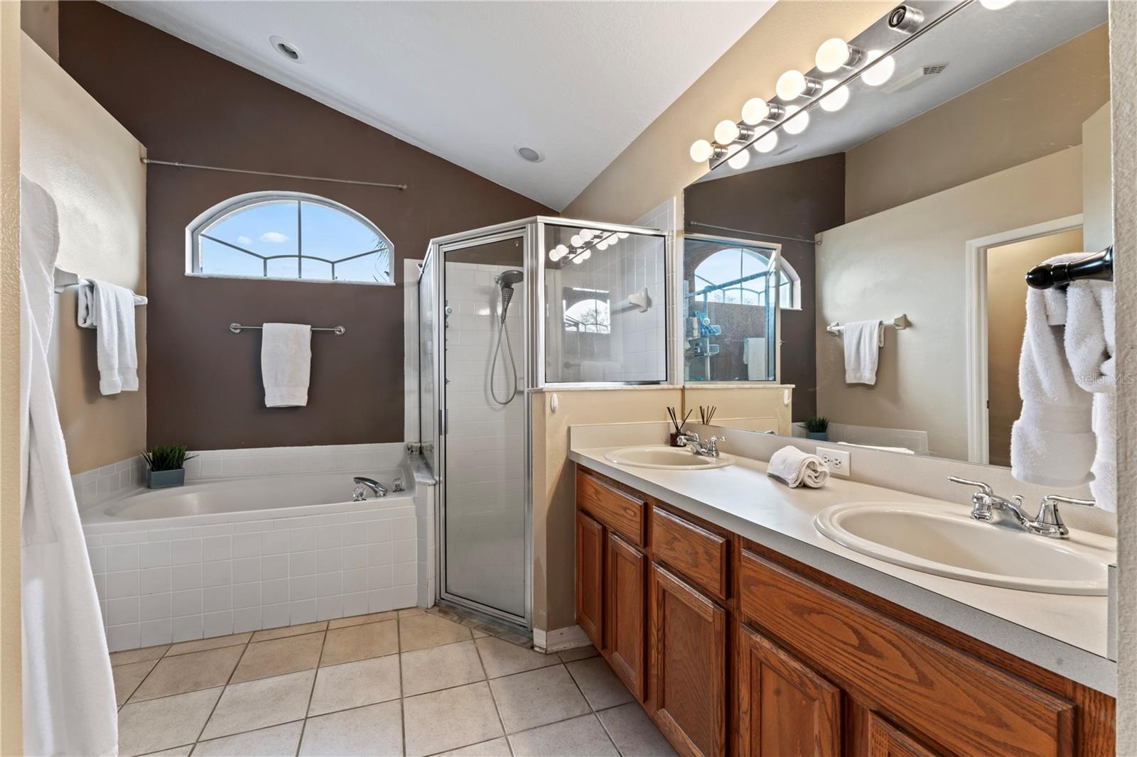6132 ASHFIELD PL