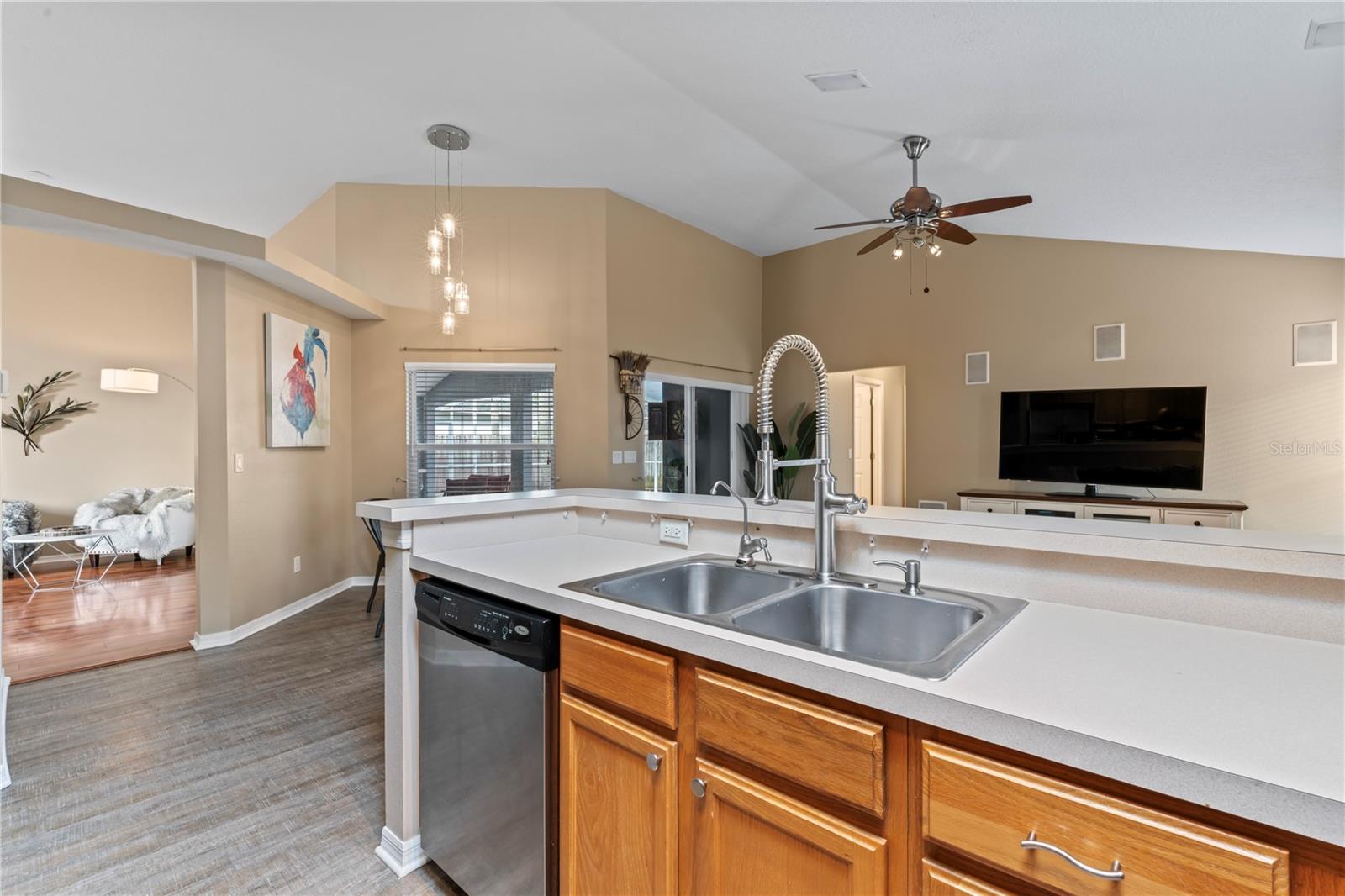 6132 ASHFIELD PL