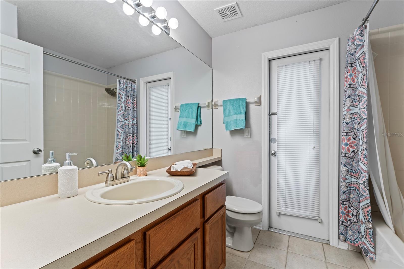 6132 ASHFIELD PL