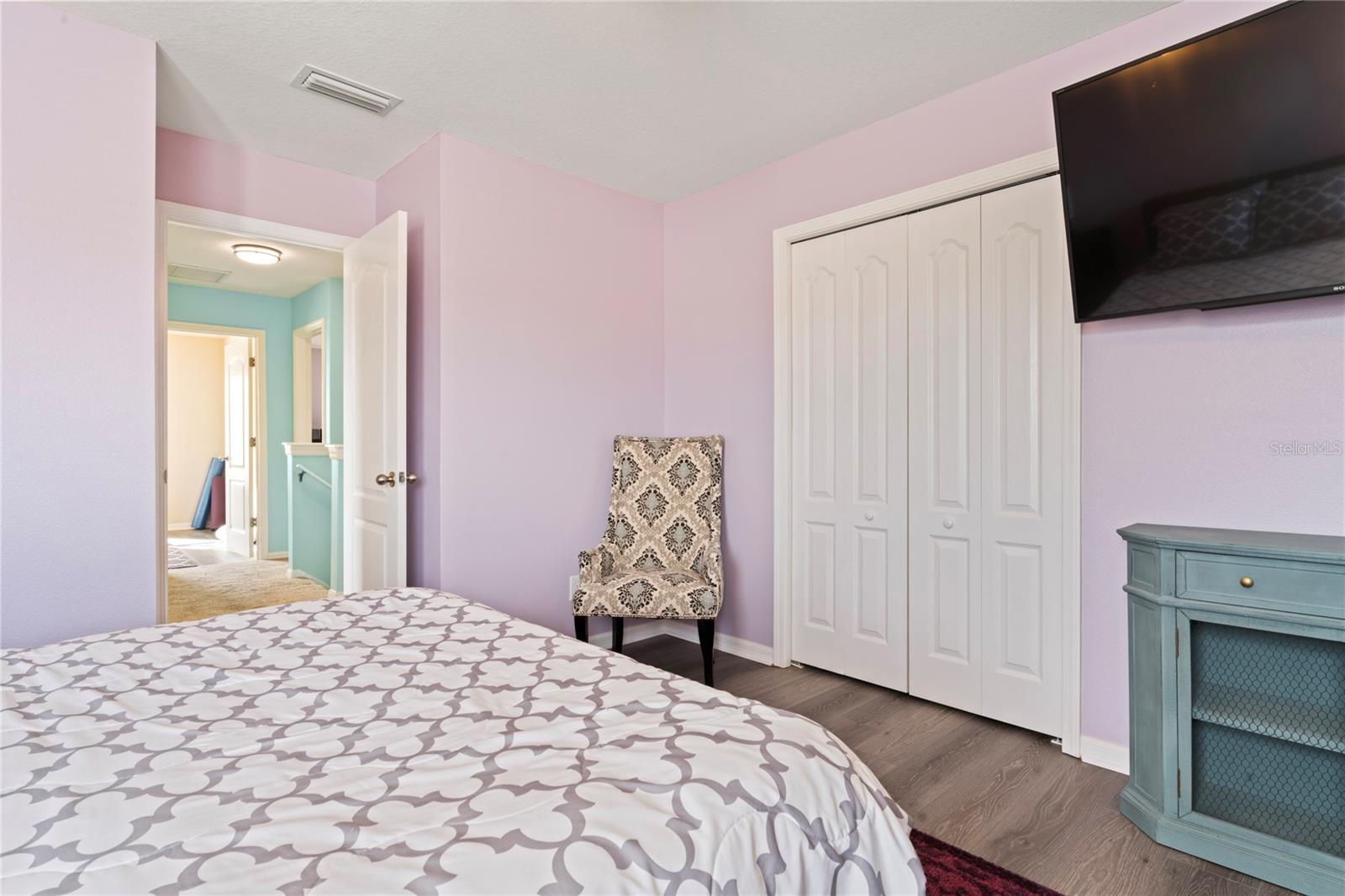 8723 SANDY PLAINS DRIVE