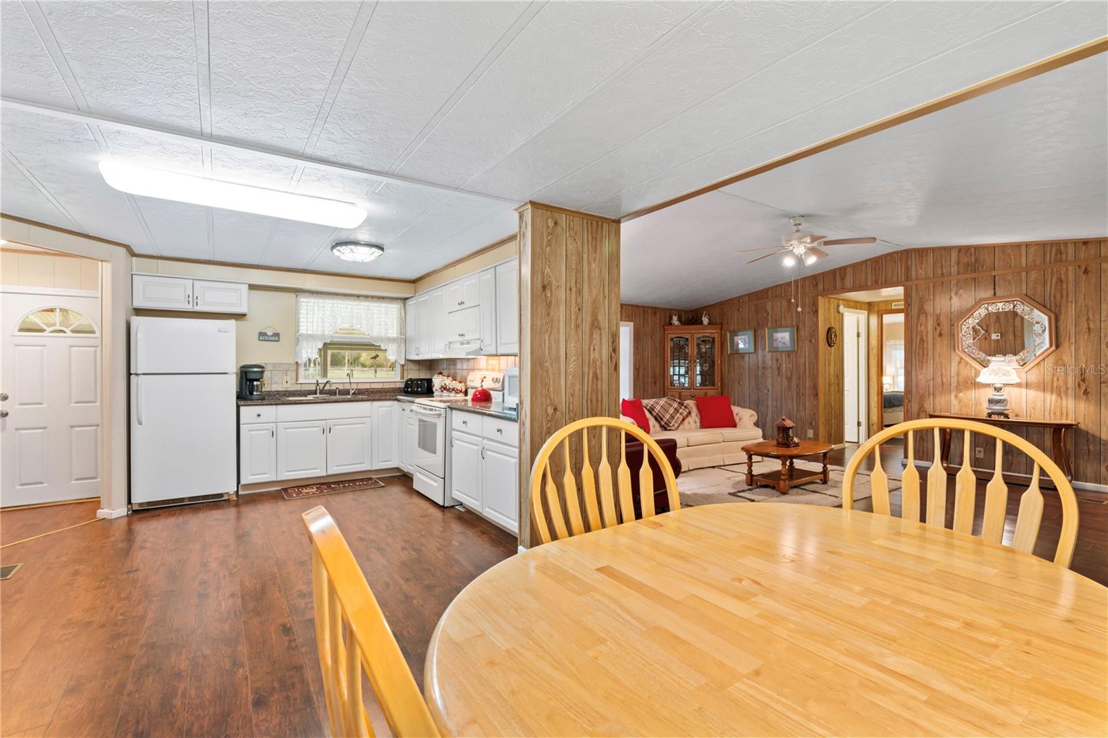 34814 APPALOOSA TRL