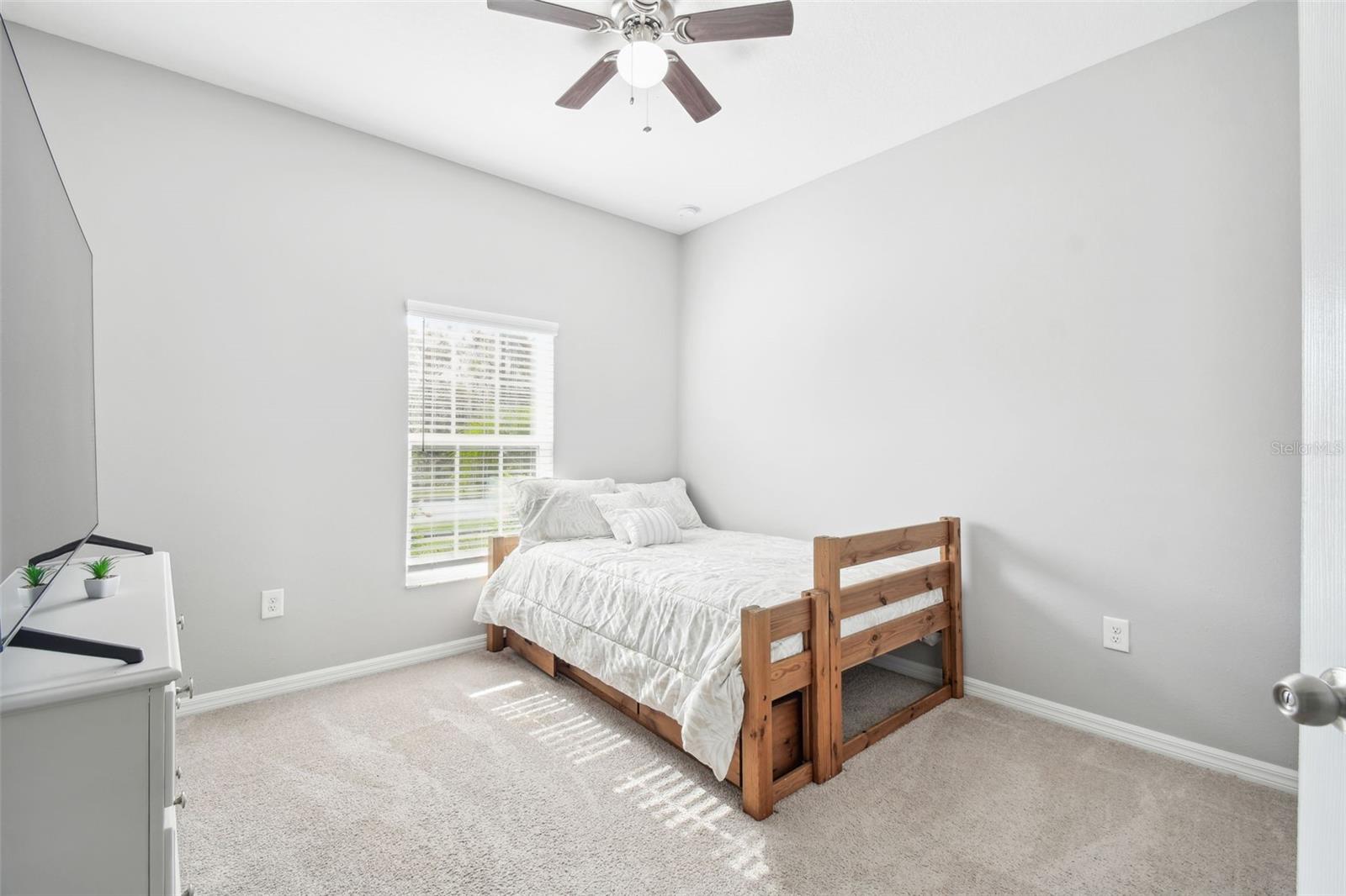 18241 ROMANESQUE CT