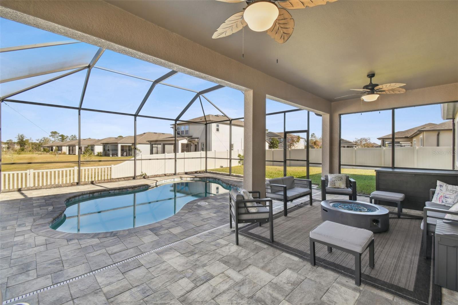 18241 ROMANESQUE CT