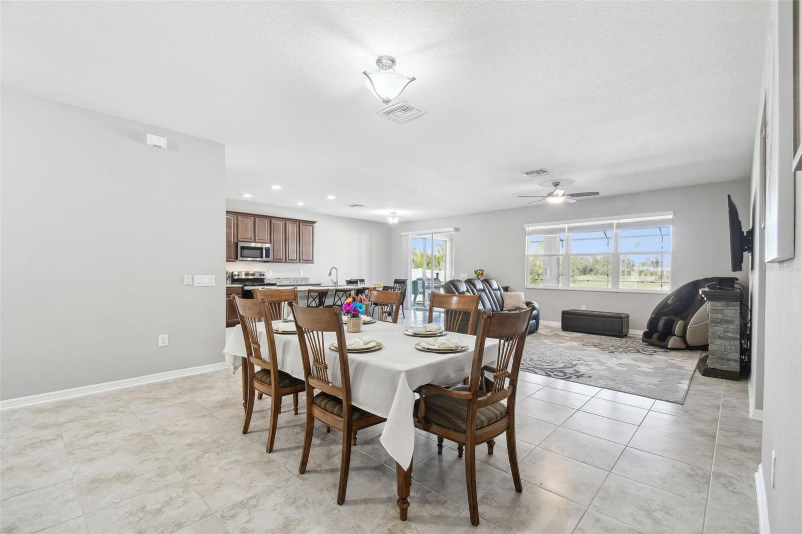18241 ROMANESQUE CT