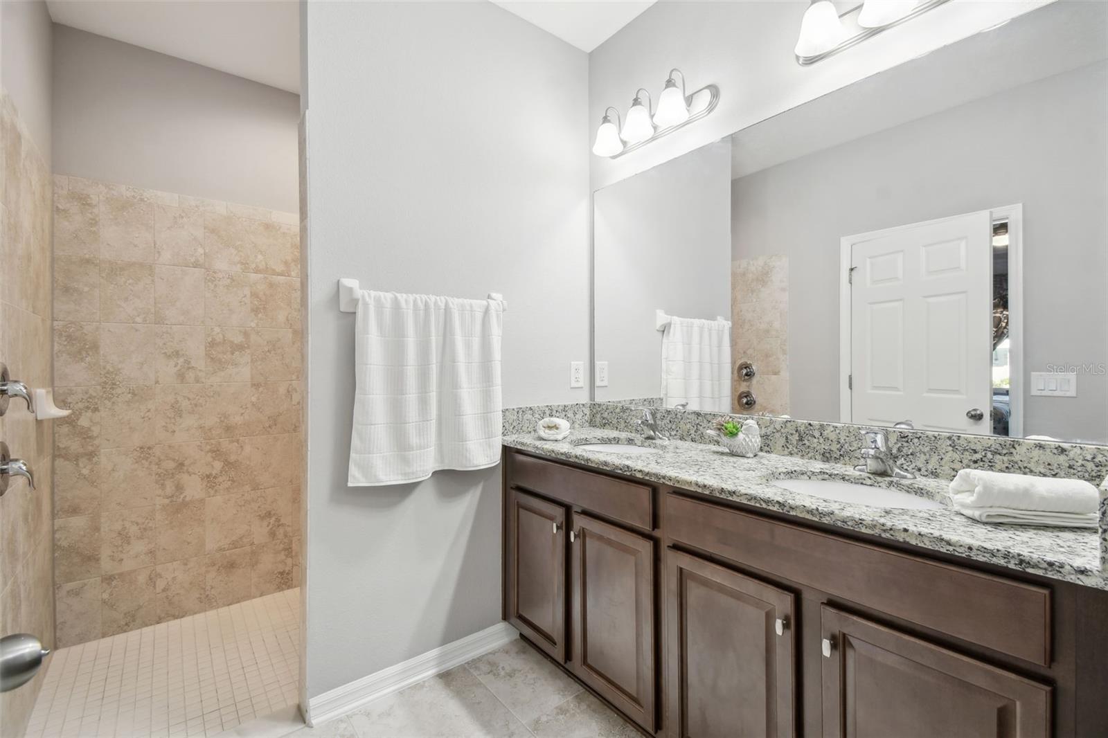 18241 ROMANESQUE CT