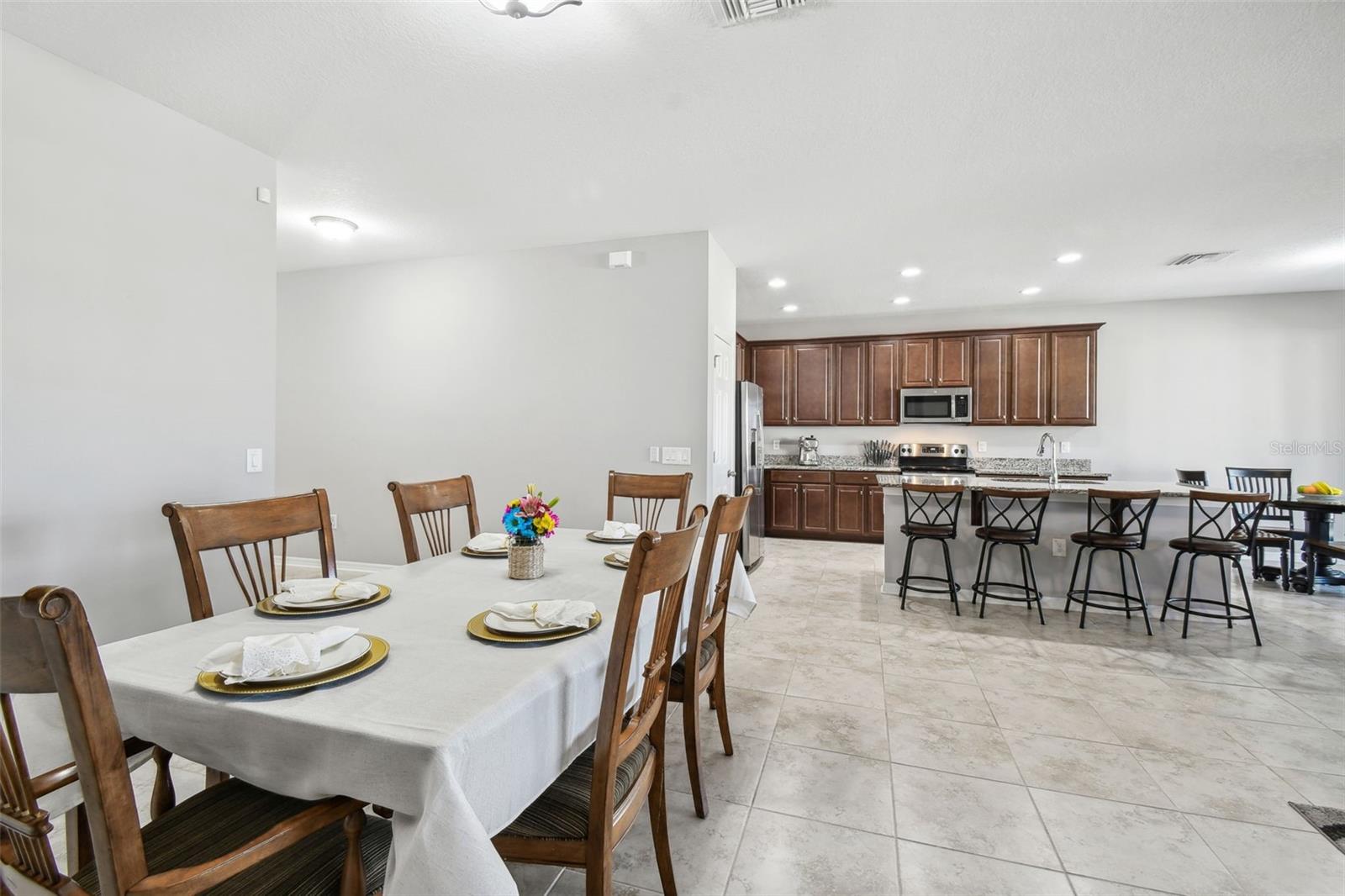 18241 ROMANESQUE CT