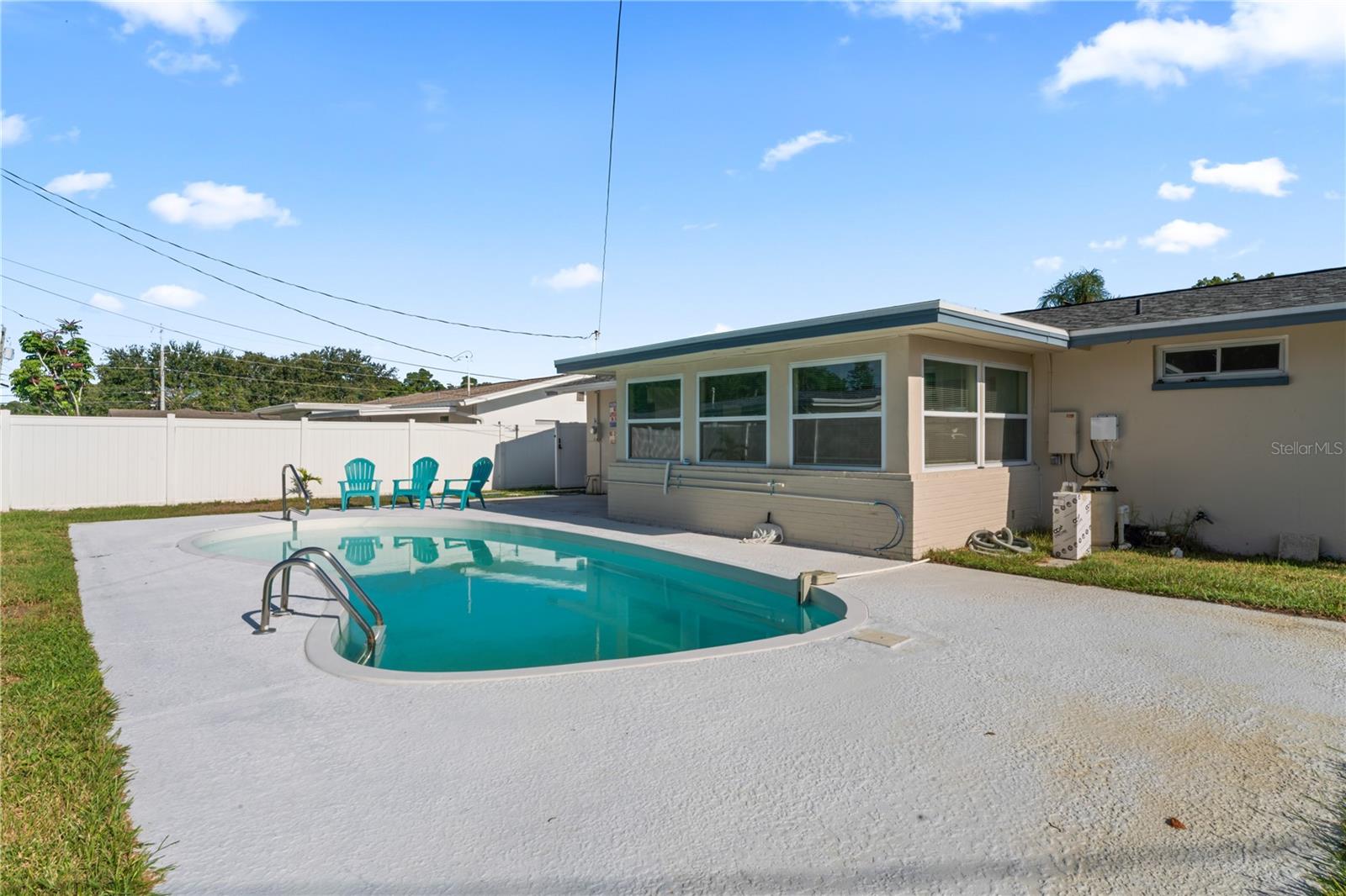 13958 ANTIGUA DR