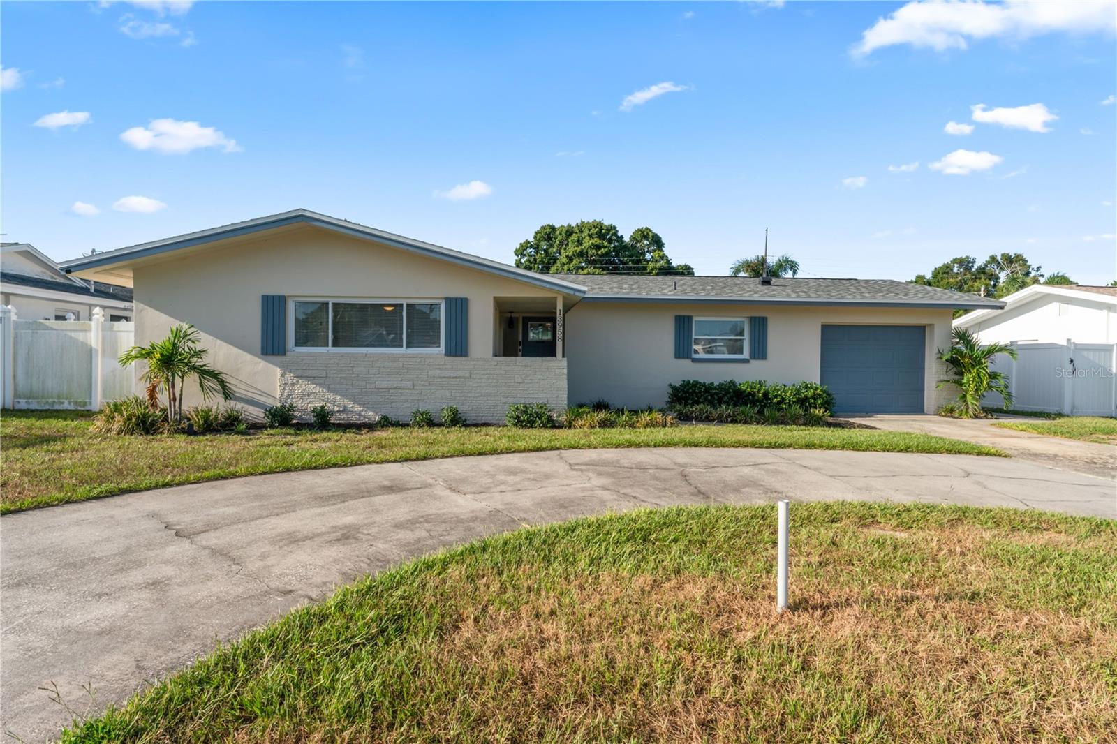13958 ANTIGUA DR