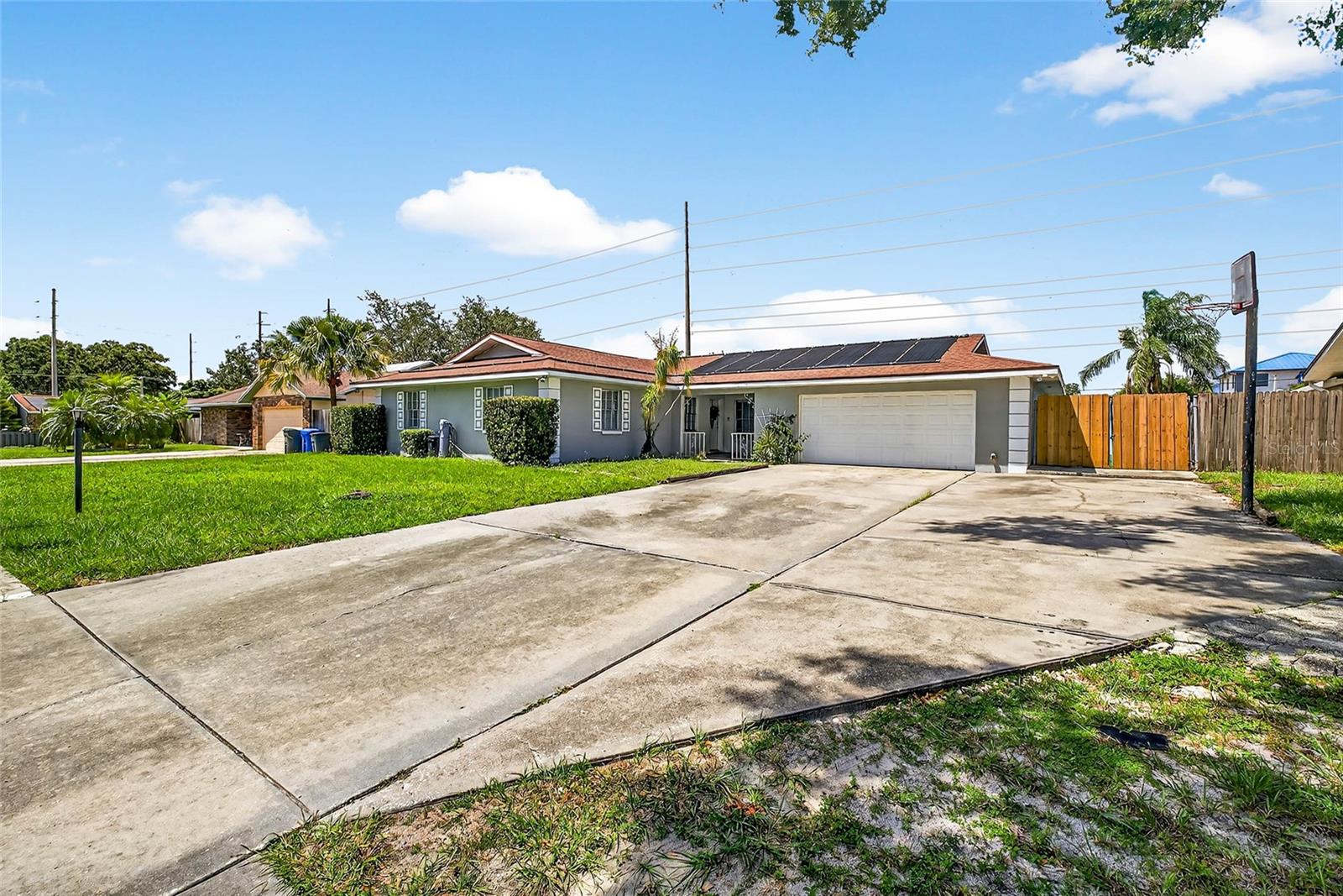 3416 YALE CIR