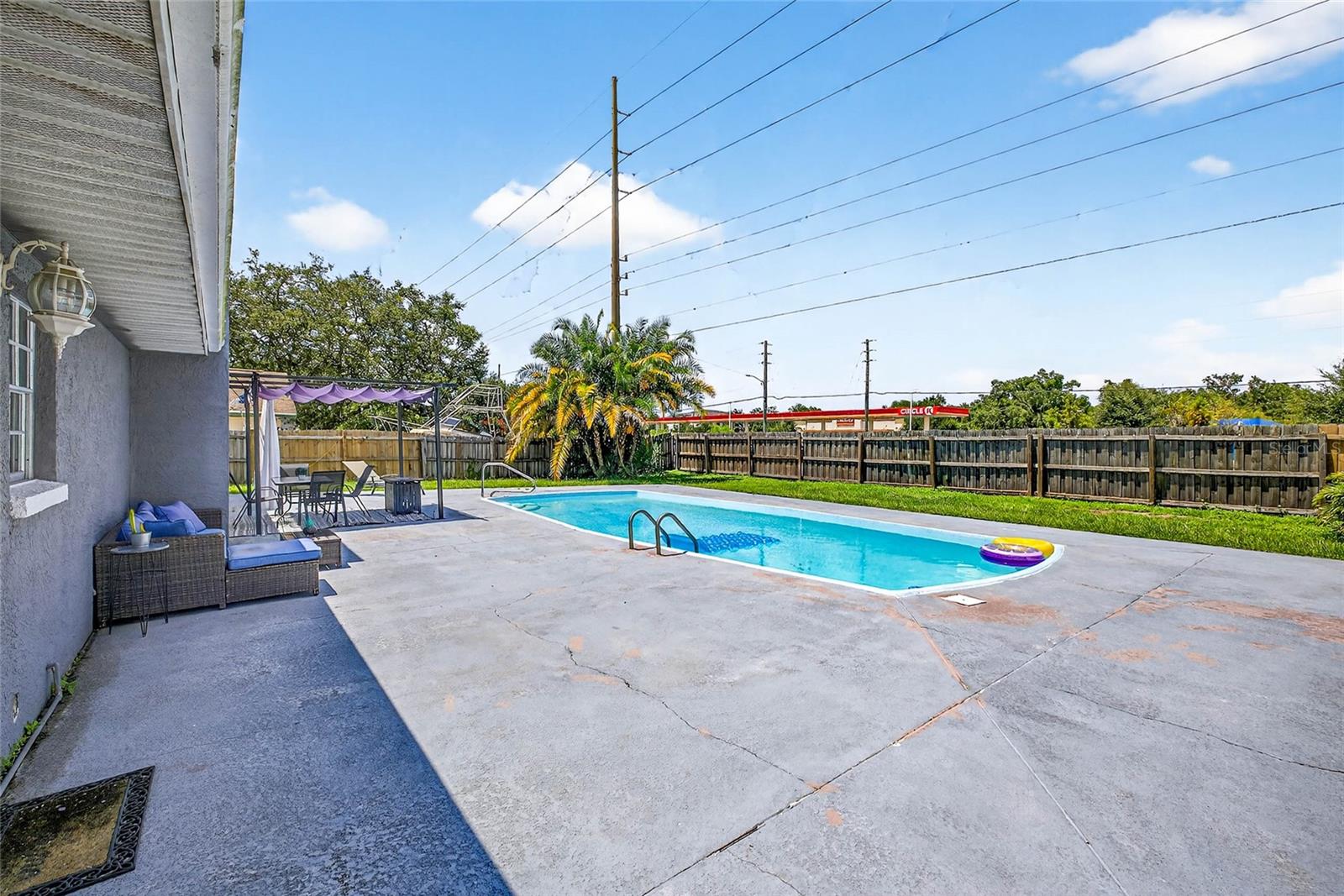 3416 YALE CIR