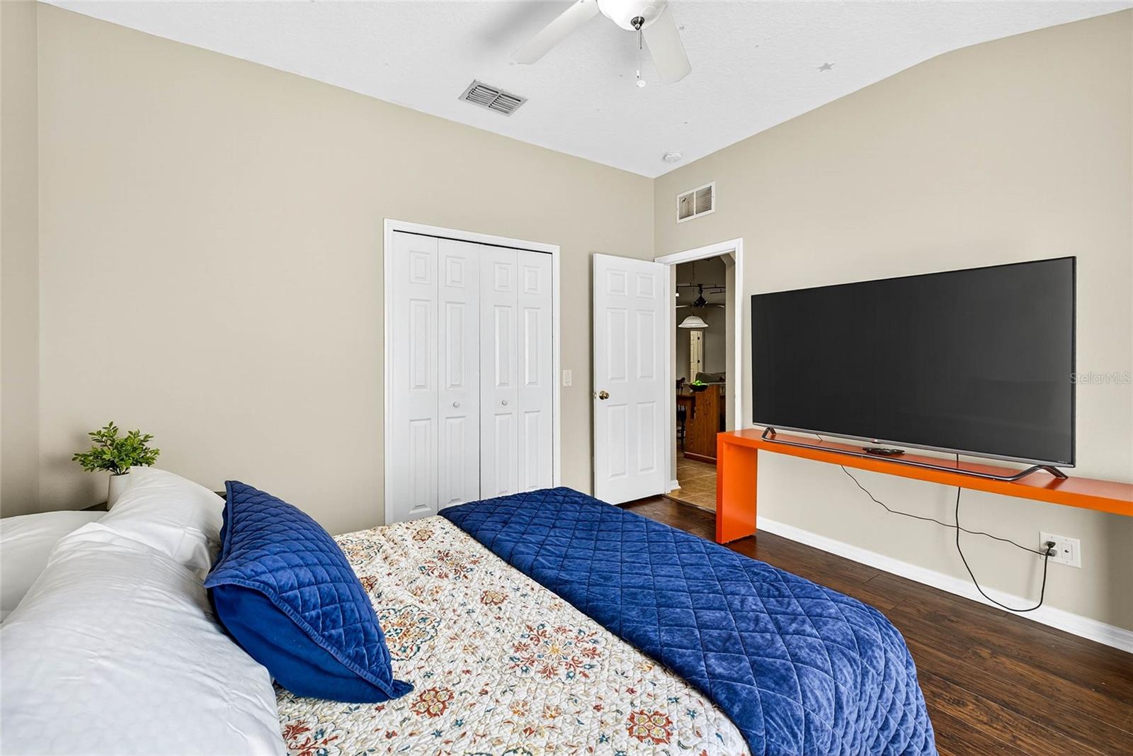 10859 BREAKING ROCKS DR