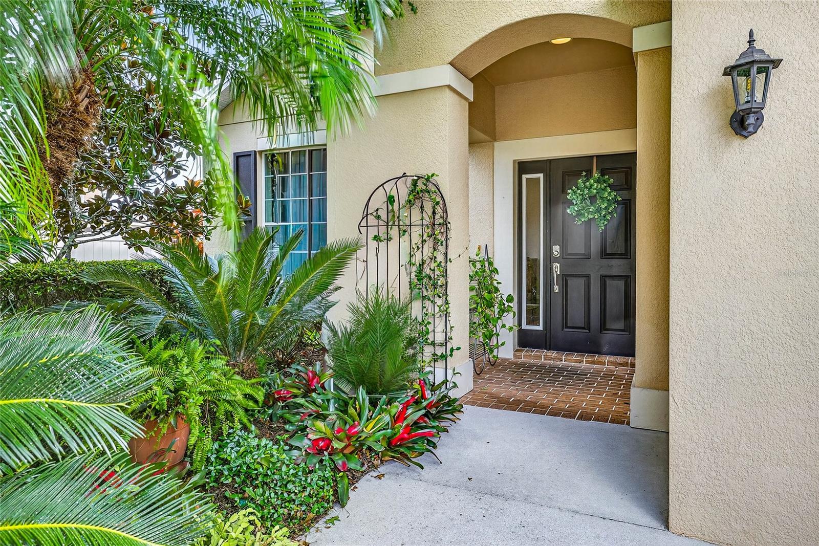 10859 BREAKING ROCKS DR