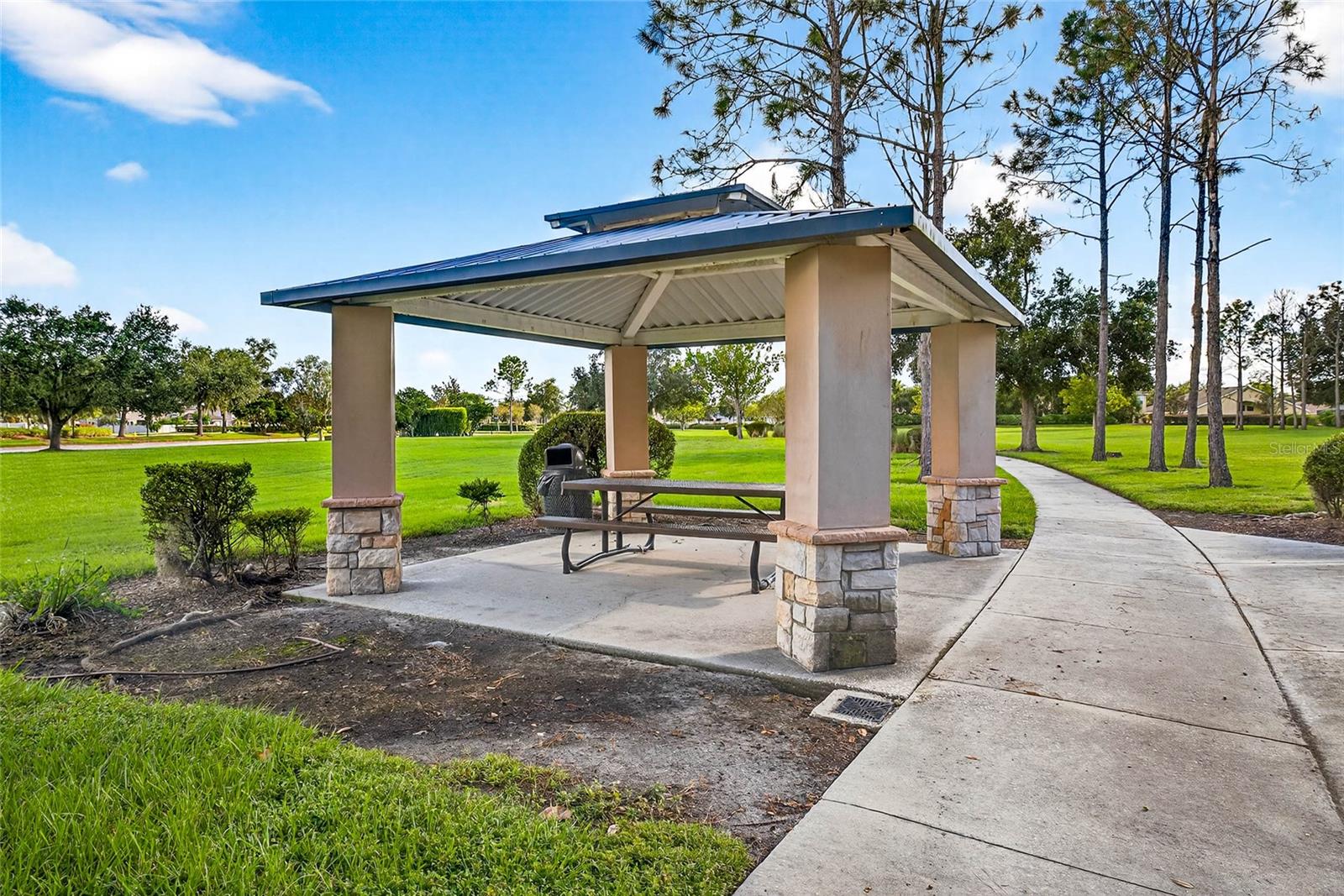 10859 BREAKING ROCKS DR