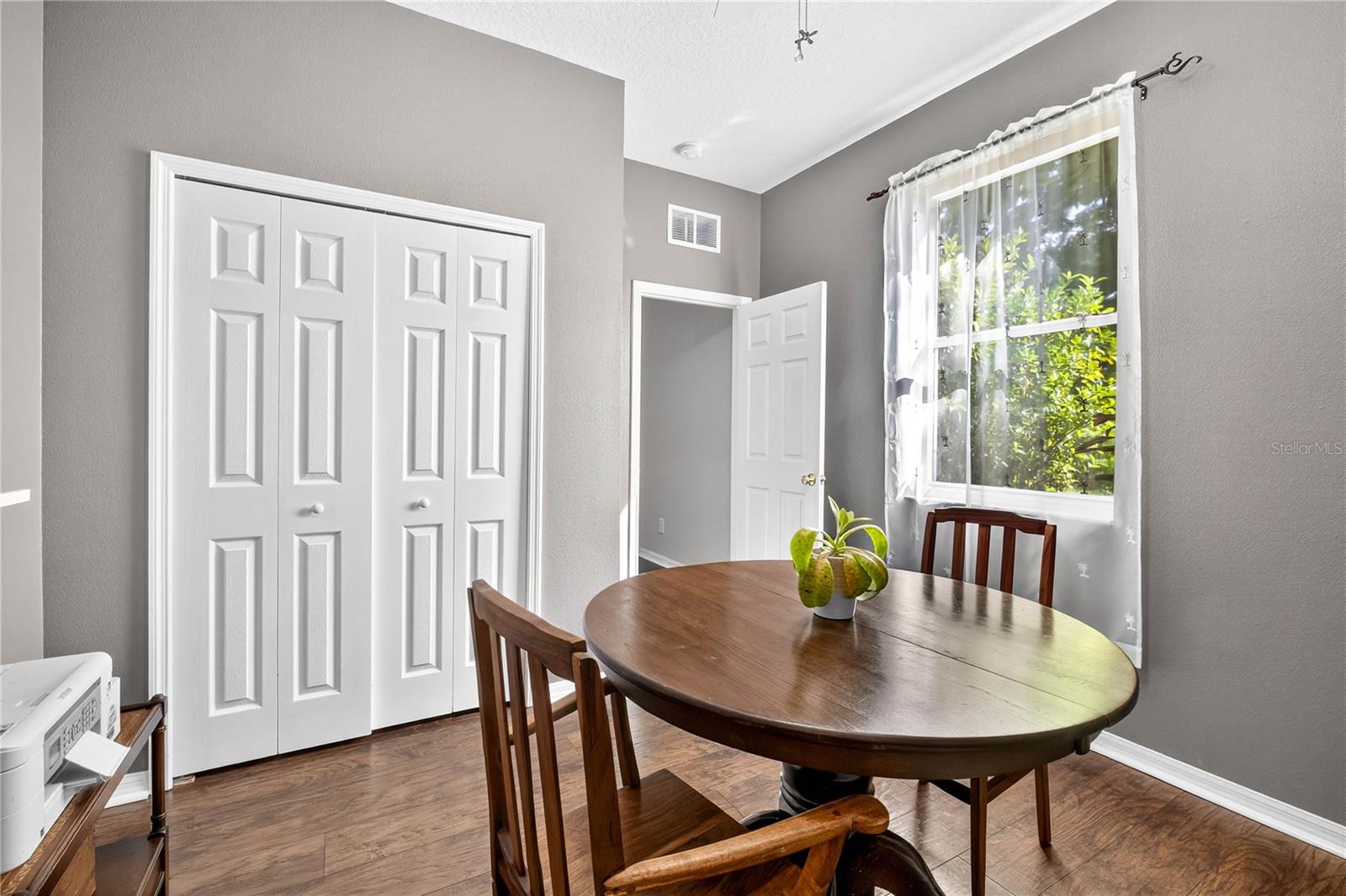 10859 BREAKING ROCKS DR