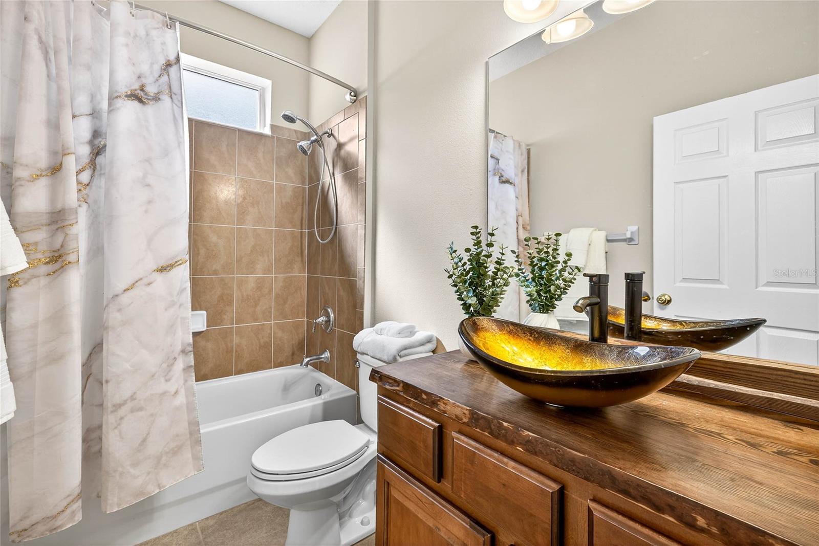 10859 BREAKING ROCKS DR