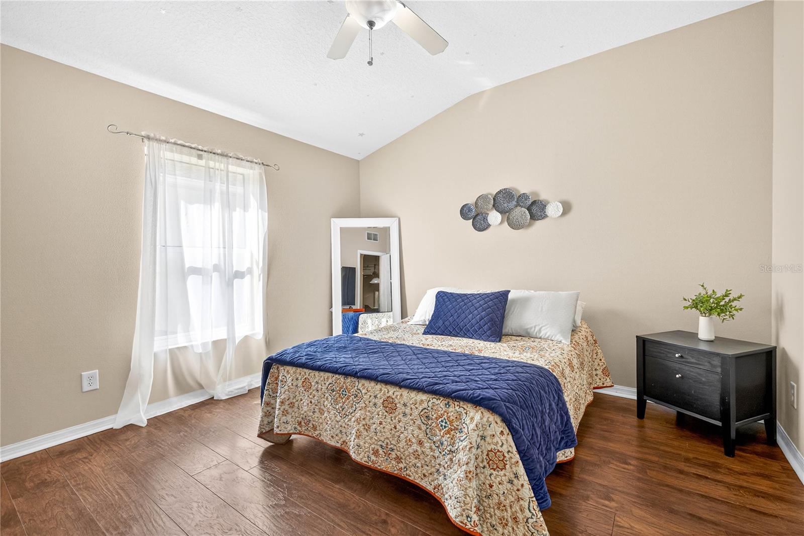 10859 BREAKING ROCKS DR