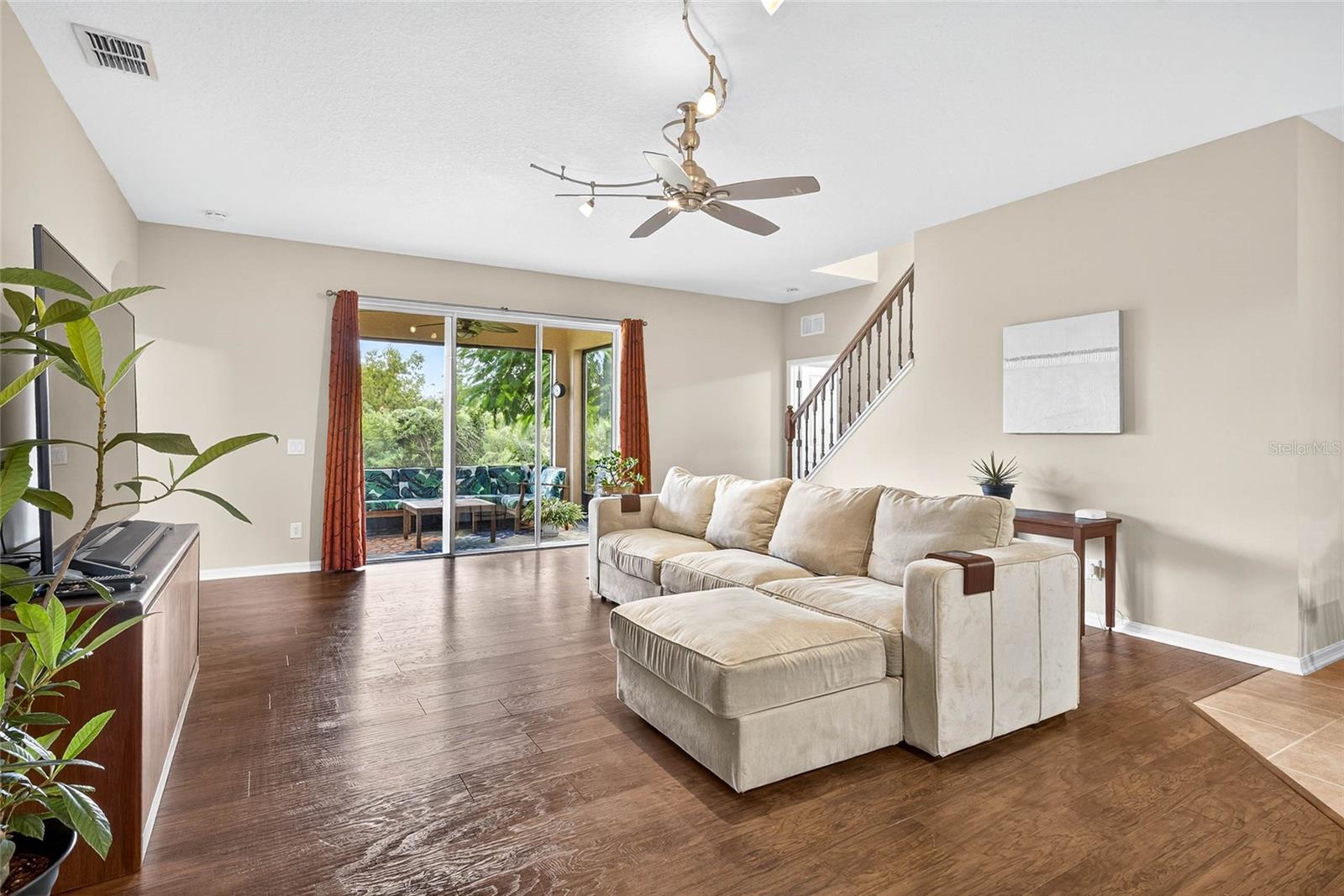 10859 BREAKING ROCKS DR