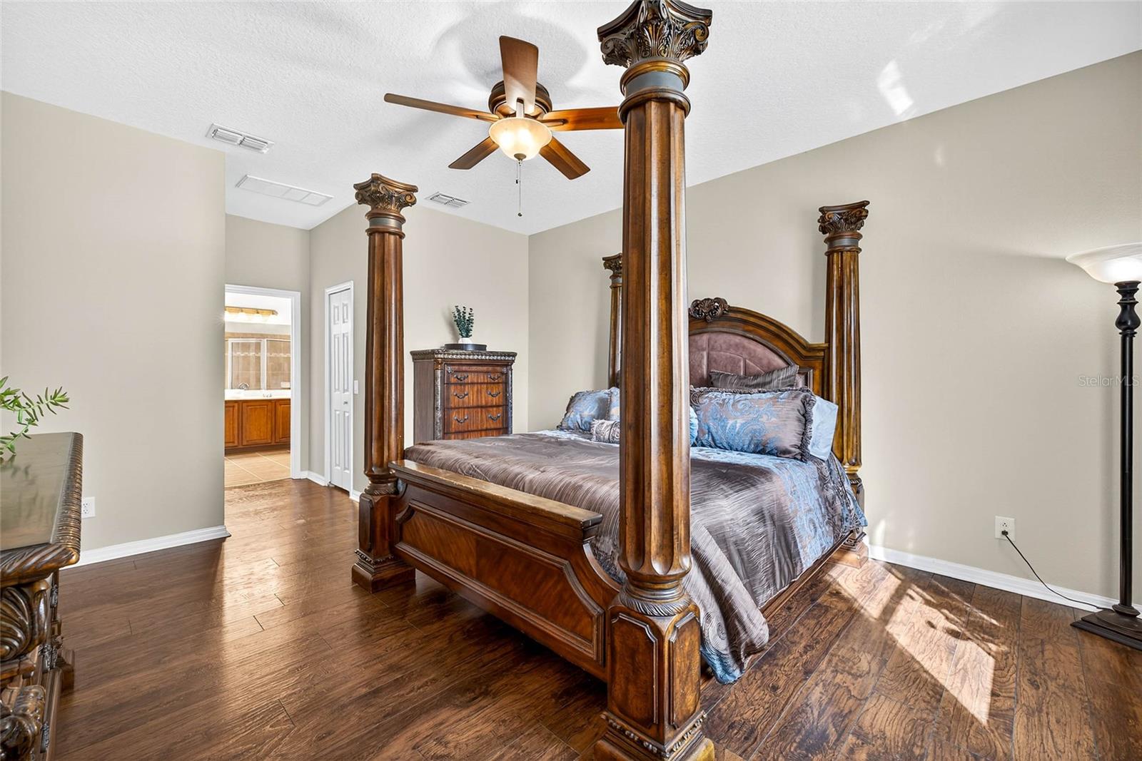 10859 BREAKING ROCKS DR