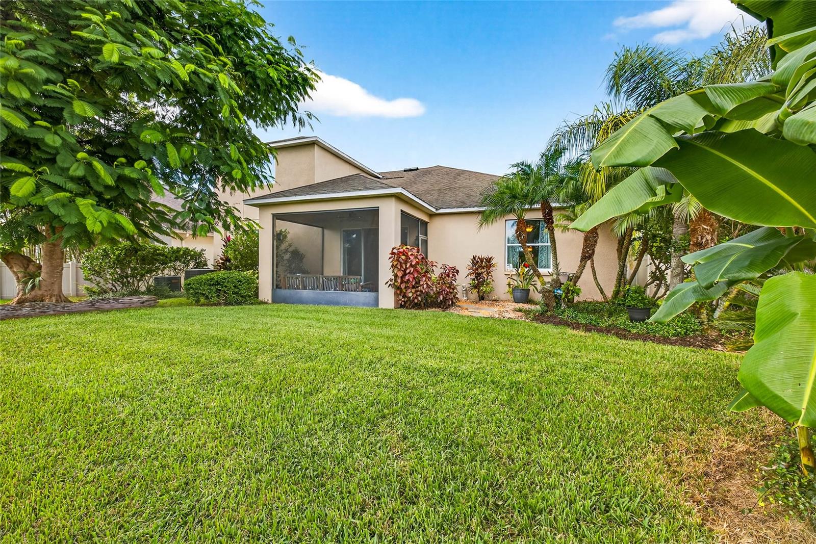 10859 BREAKING ROCKS DR