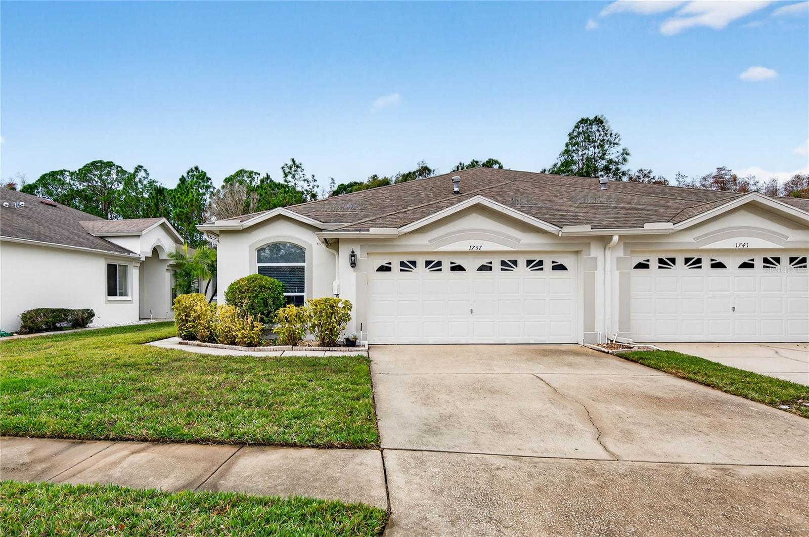 1737 SASSAFRAS DR