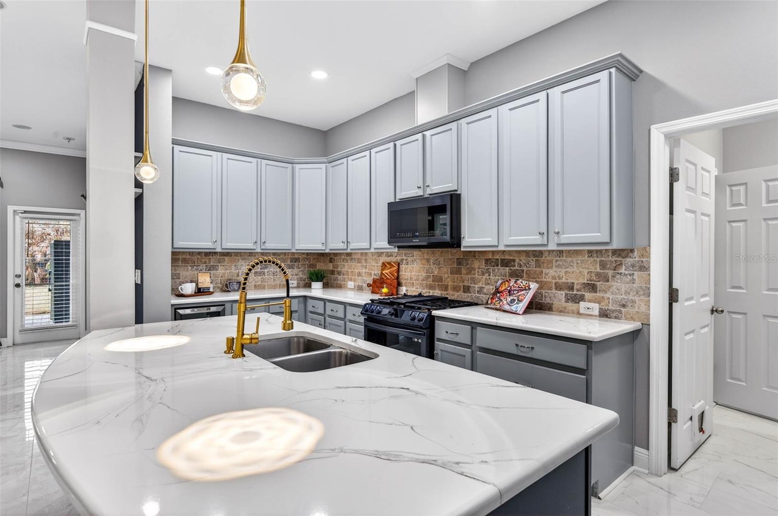 14310 BARRINGTON STOWERS DR