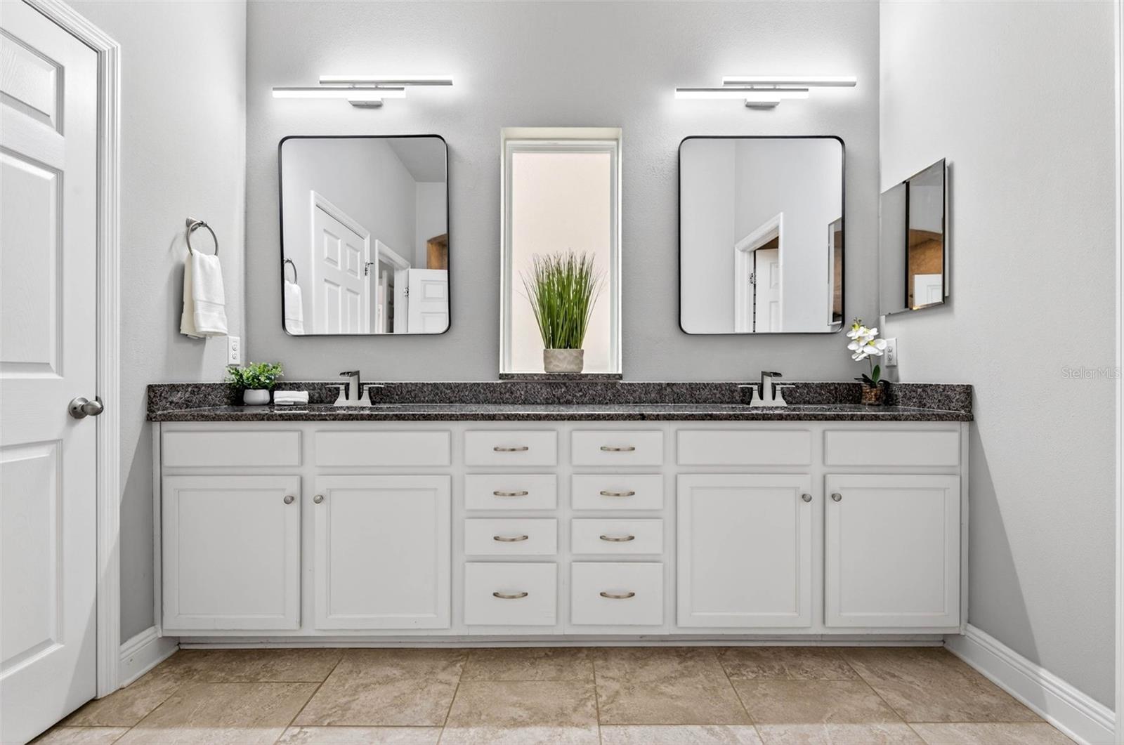 14310 BARRINGTON STOWERS DR