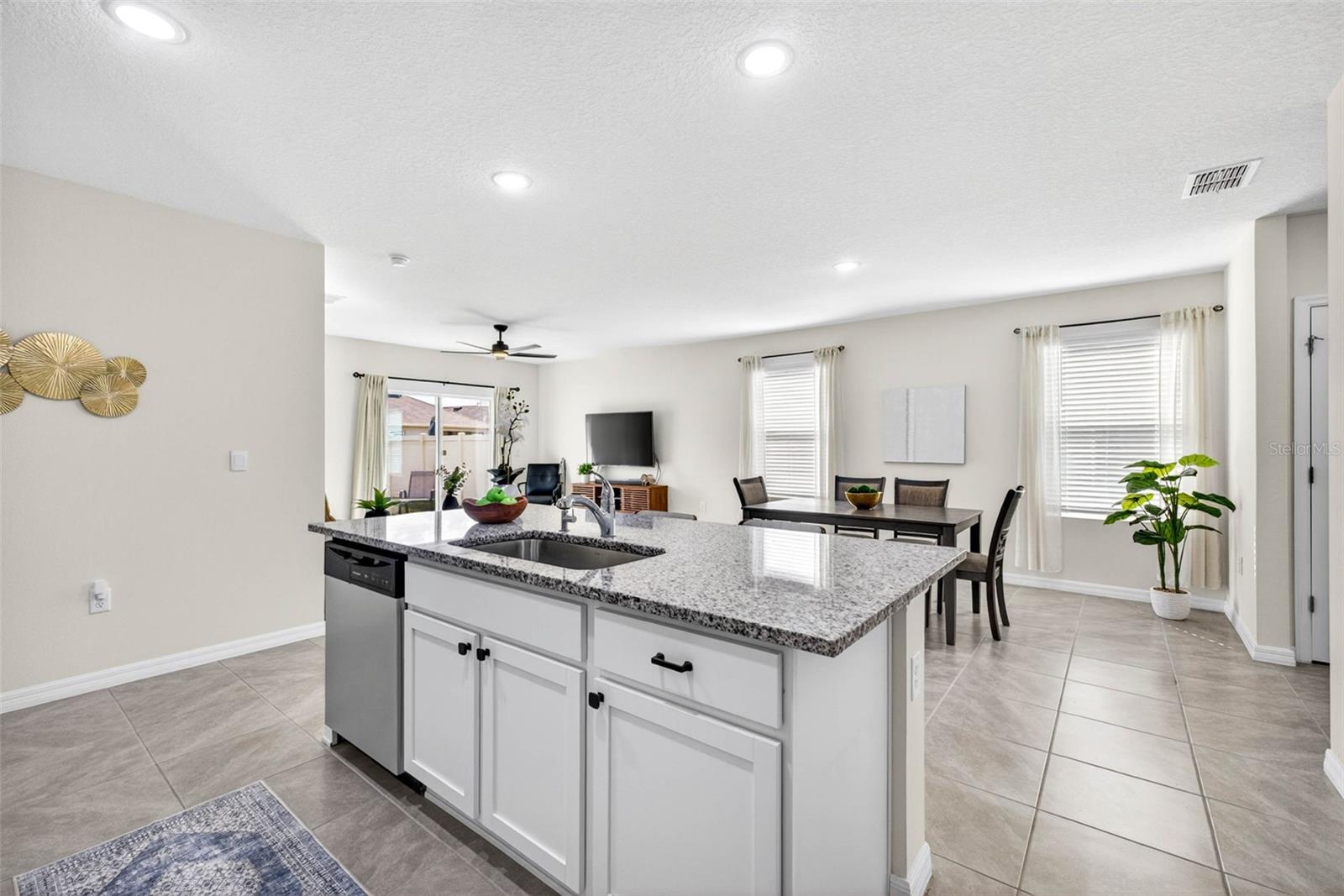 35686 SUNFLOWER HILL DR