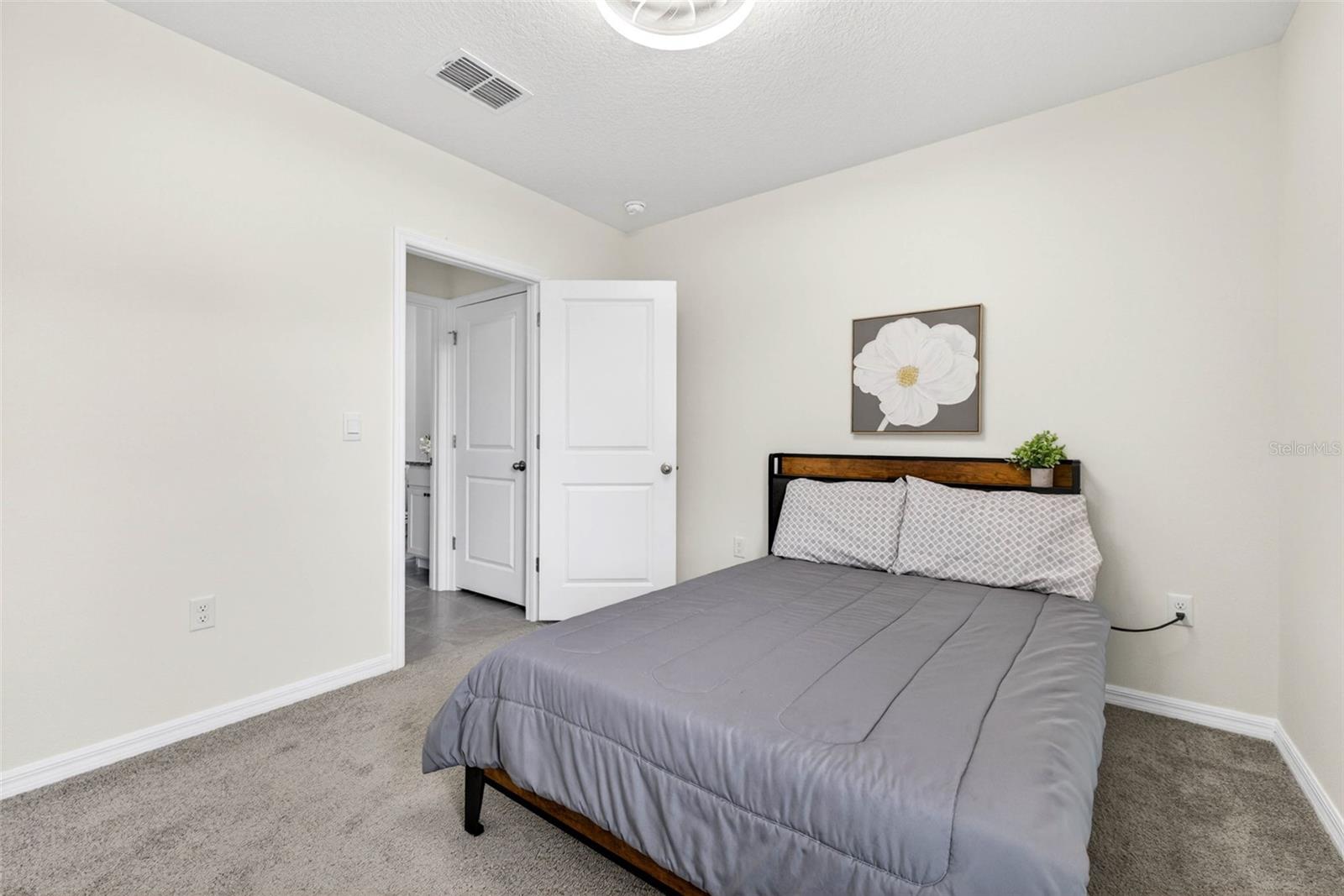 35686 SUNFLOWER HILL DR