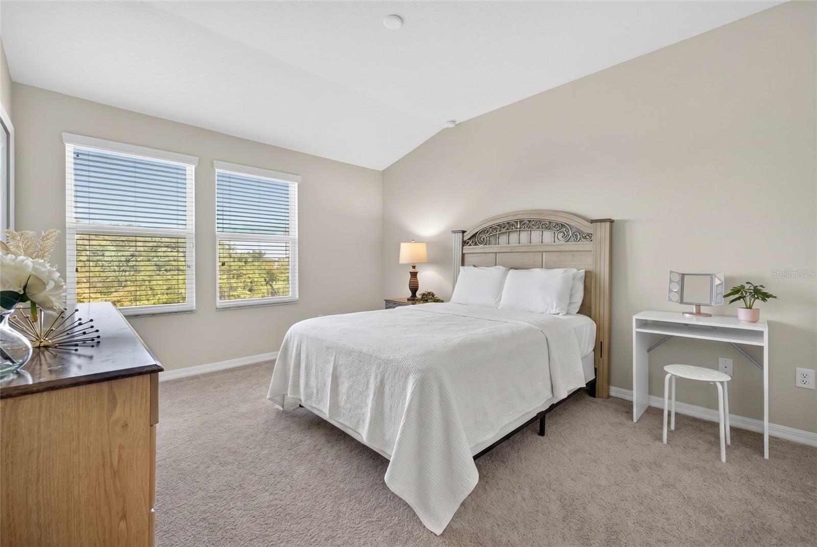 2464 STAPLEFORD PL