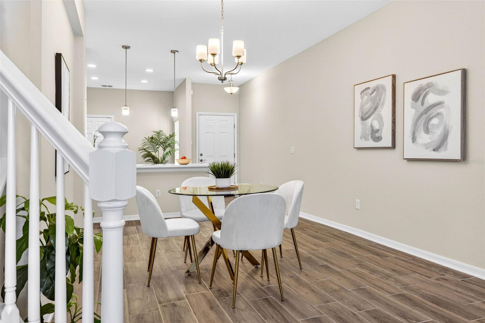 2464 STAPLEFORD PL