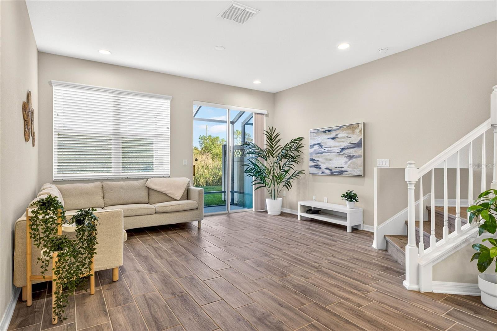 2464 STAPLEFORD PL