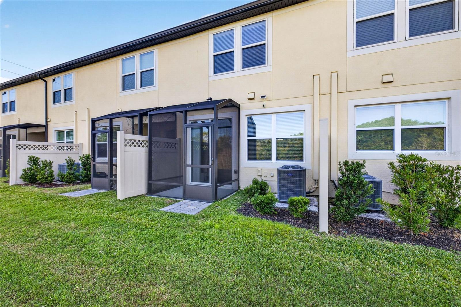 2464 STAPLEFORD PL