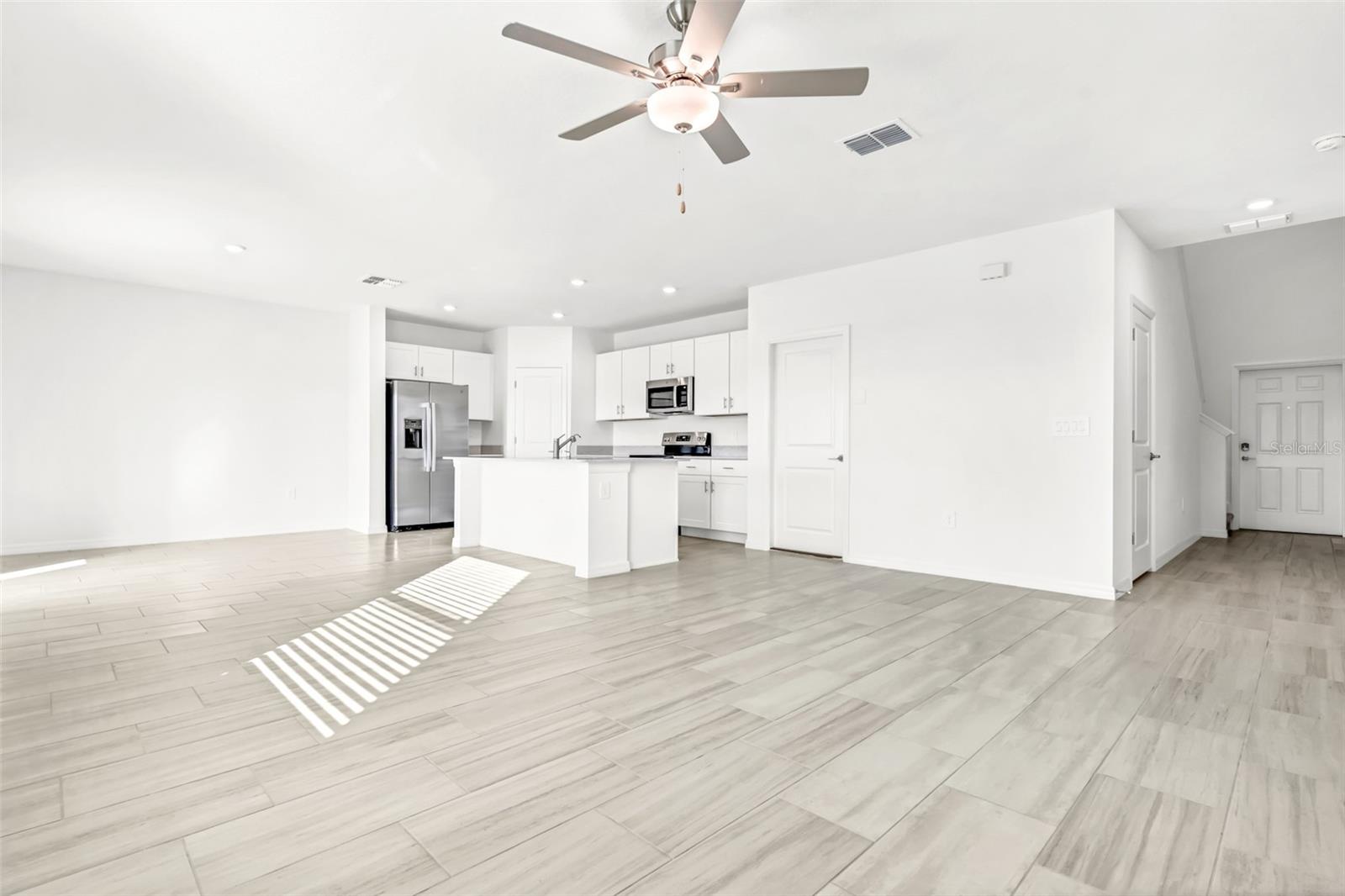 11672 RADIANT SHORE LOOP