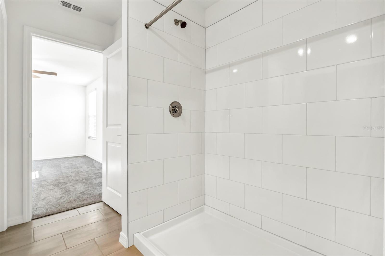 11672 RADIANT SHORE LOOP