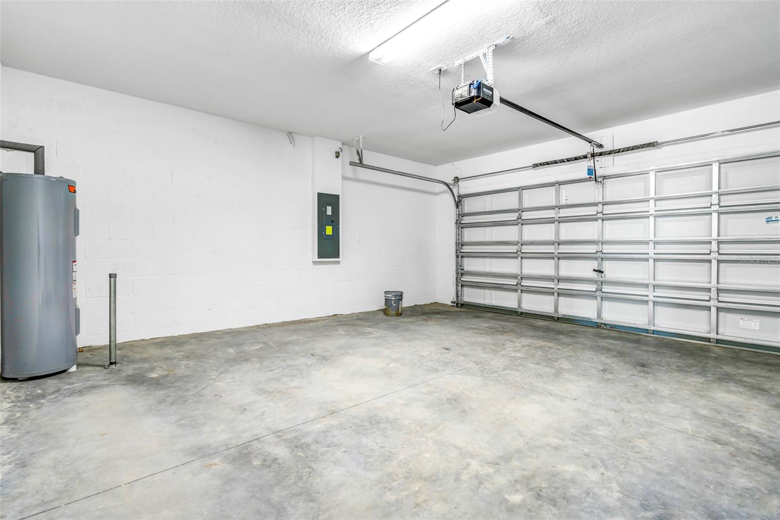 11672 RADIANT SHORE LOOP