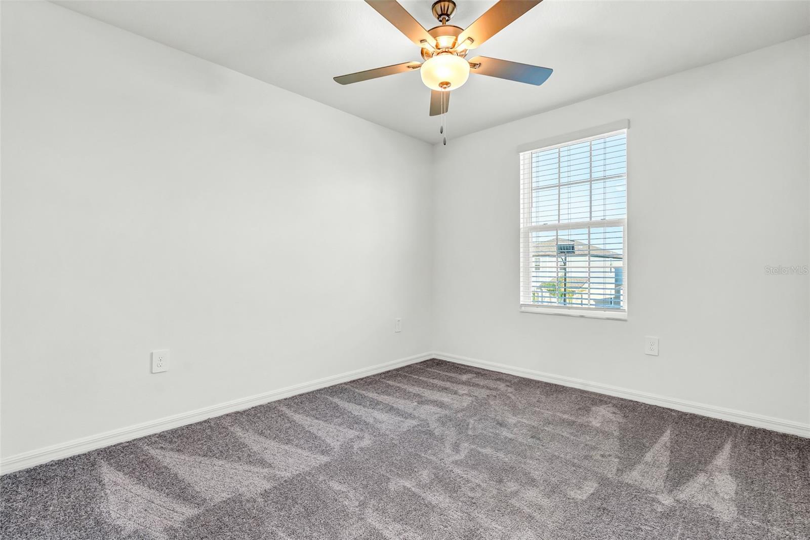 11672 RADIANT SHORE LOOP