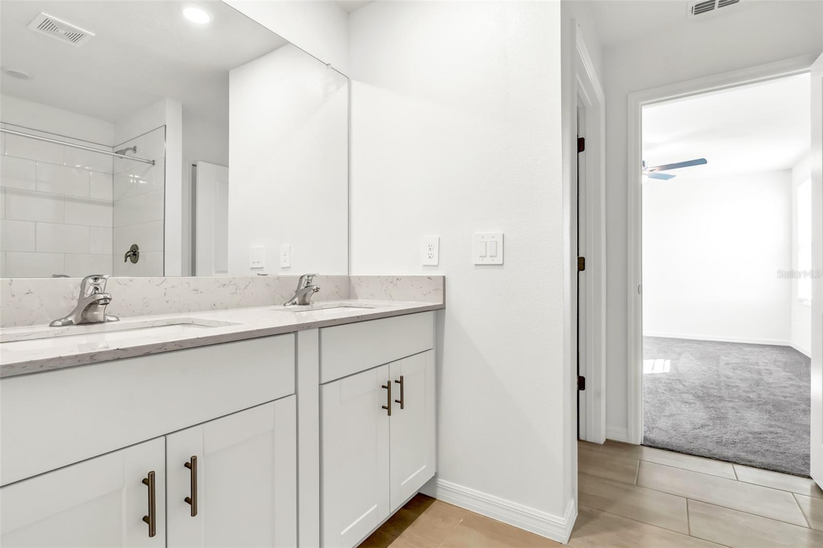 11672 RADIANT SHORE LOOP