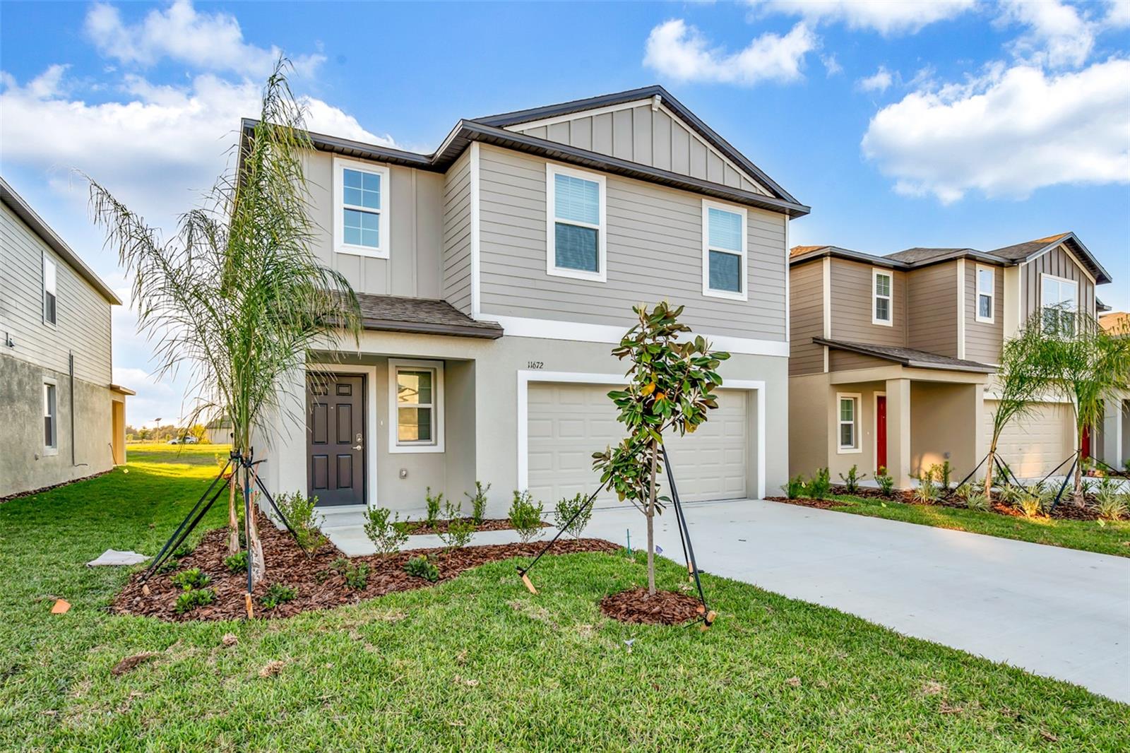 11672 RADIANT SHORE LOOP