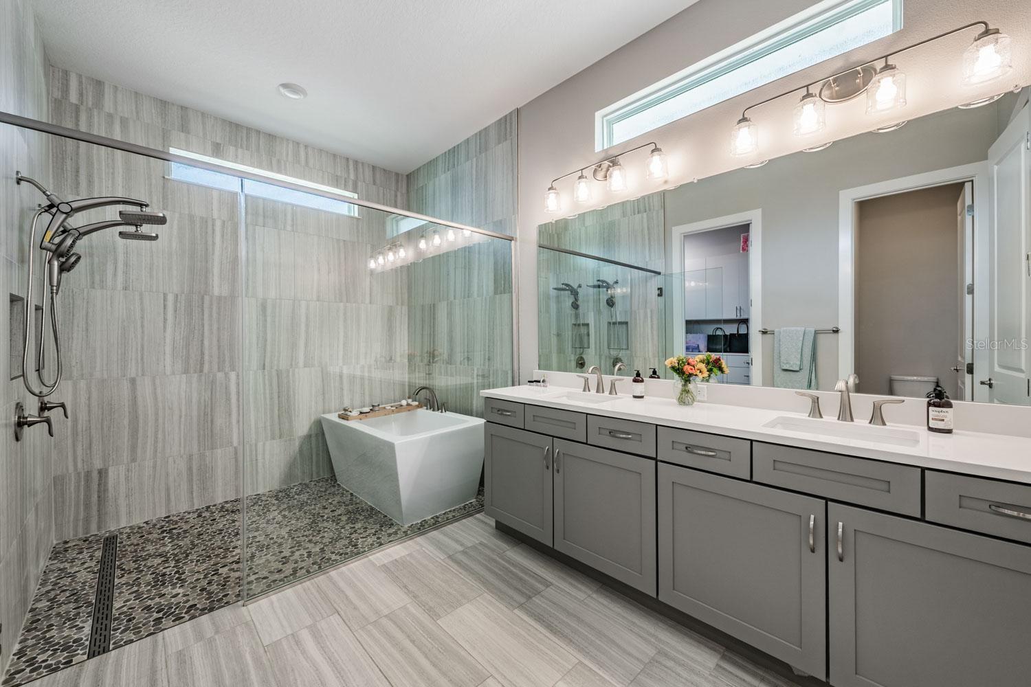 10470 PURPLE THISTLE WAY