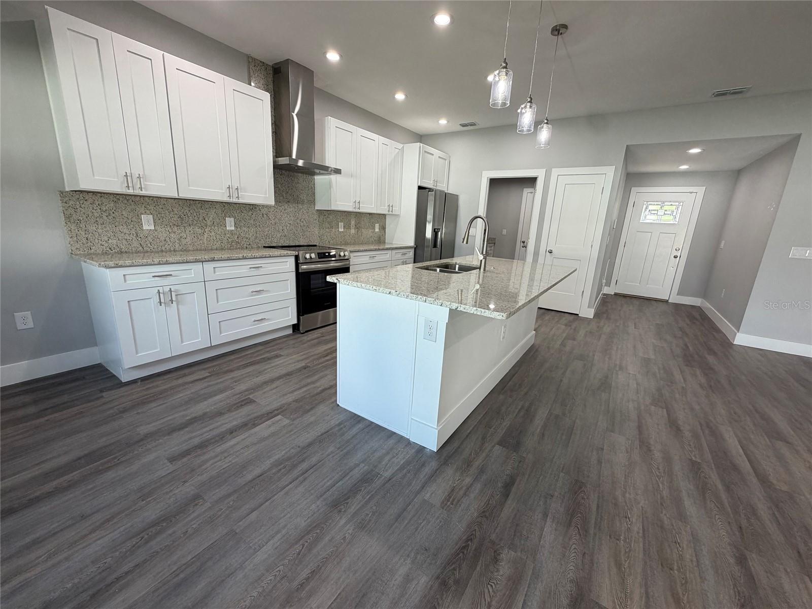 11734 ORANGE CT