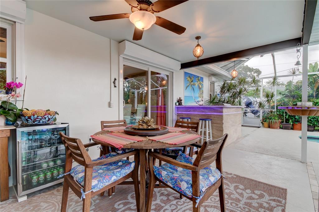 2193 CAMPUS DR DRIVE