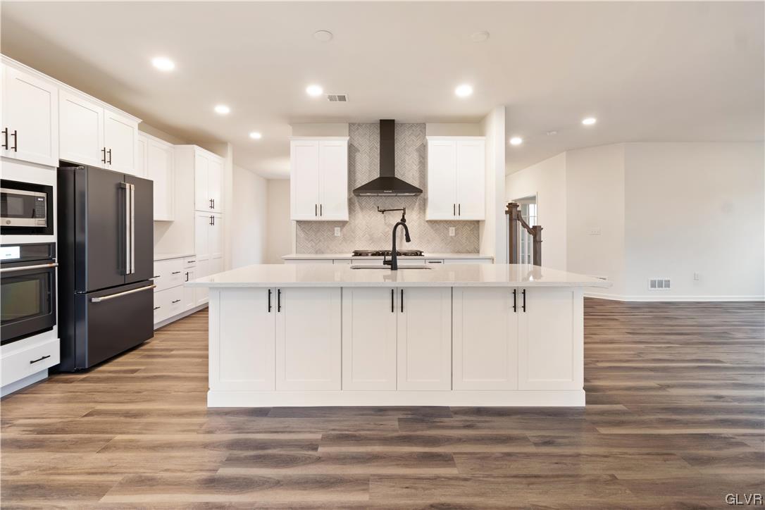 2840 Merion Drive 53