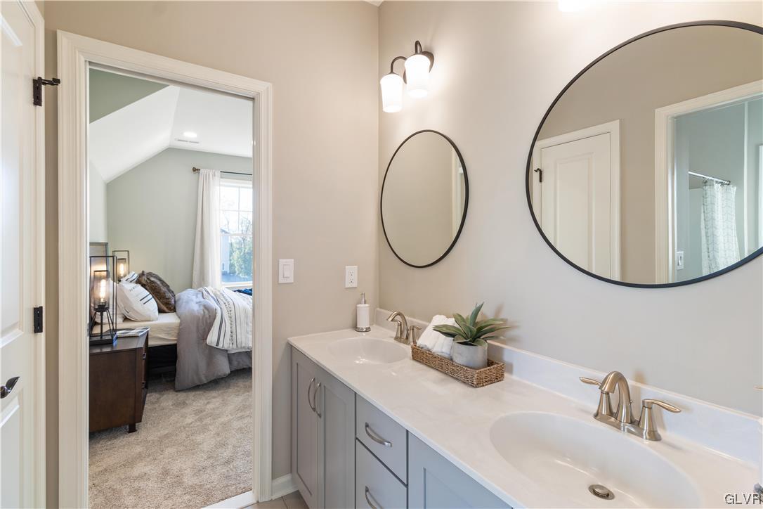 2555 Stonewall Drive 70