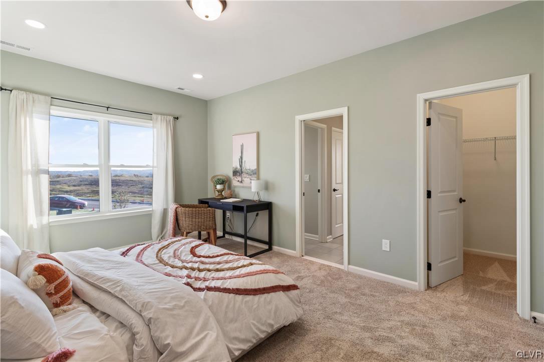 2805 Merion Drive 40